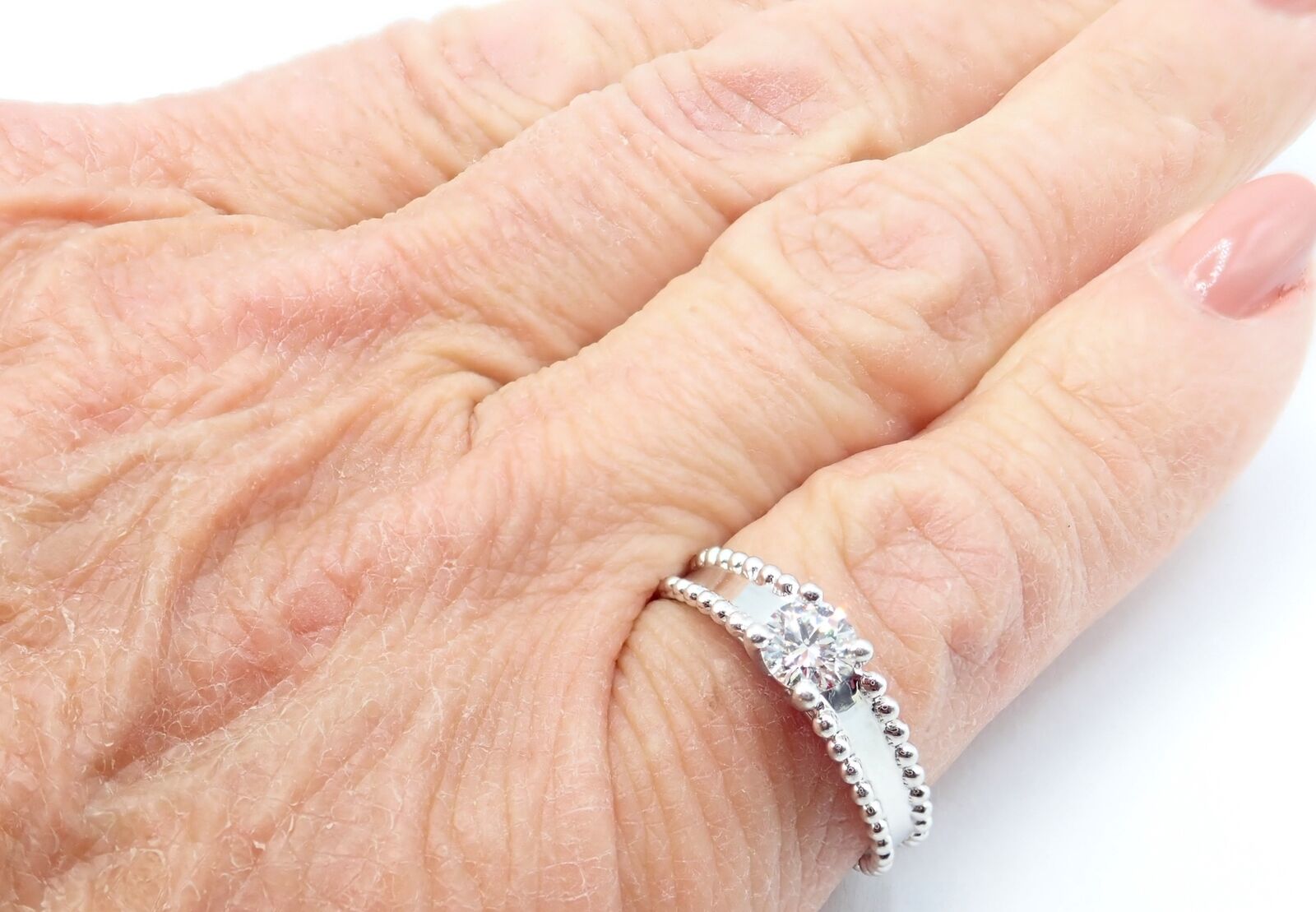 Authentic! Van Cleef & Arpels Estelle Platinum .31ct Diamond Solitaire Ring GIA | Fortrove
