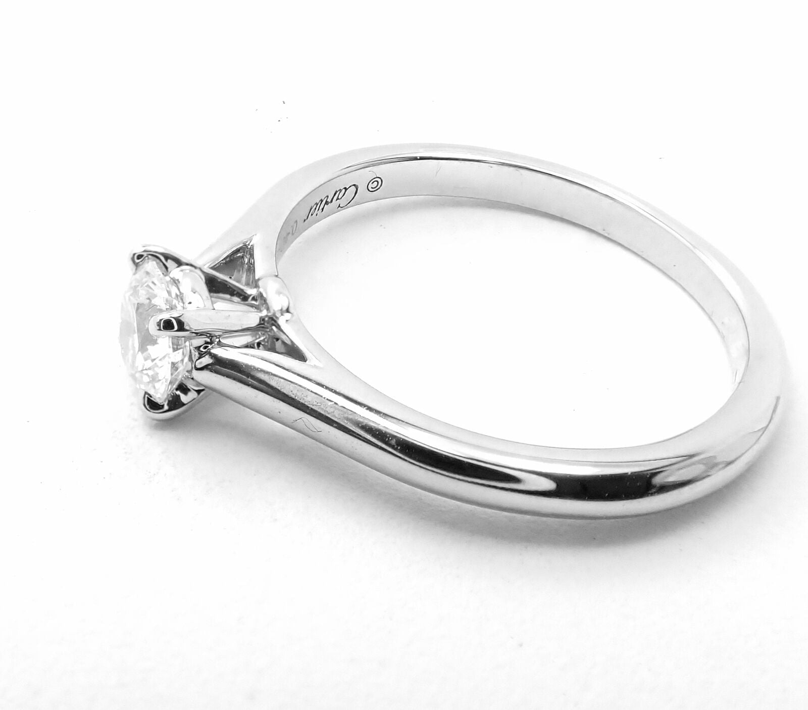 Authentic! Cartier Platinum .40ct VVS1/G Diamond Solitaire Engagement Ring | Fortrove