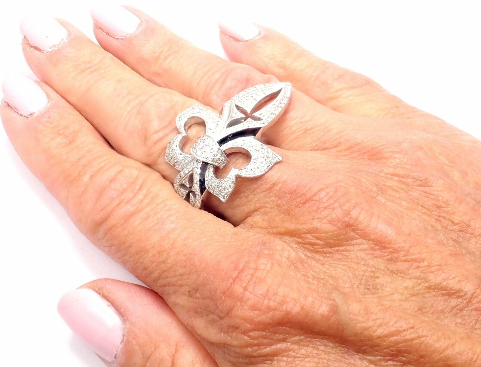 Authentic! Loree Rodkin 18k White Gold Diamond Fleur De Lis Ring Cert. | Fortrove