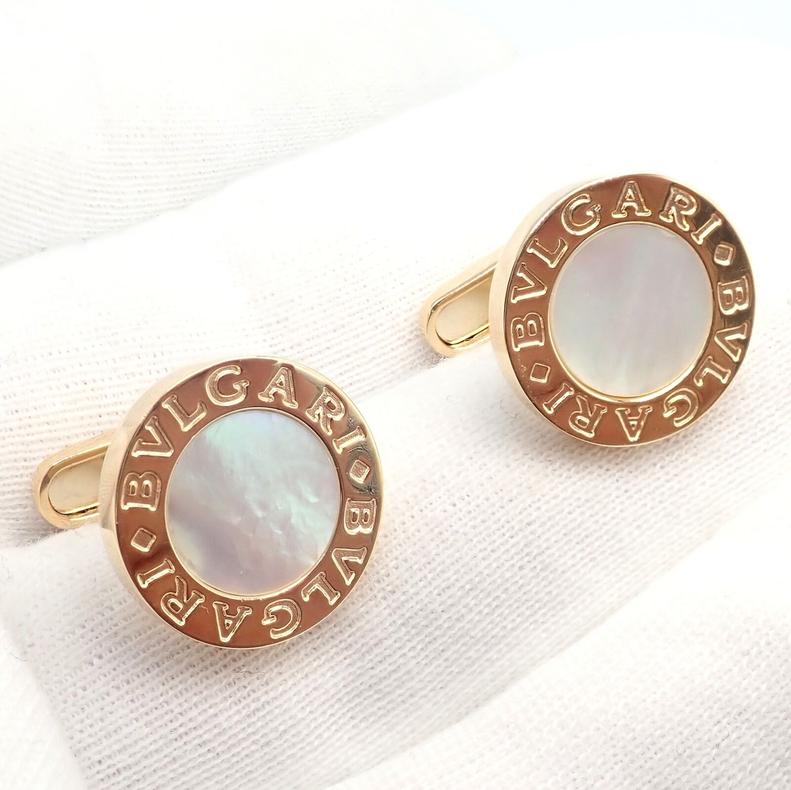 Authentic! Bvlgari Bulgari 18k Yellow Gold Multicenter Cufflink Kit Set | Fortrove