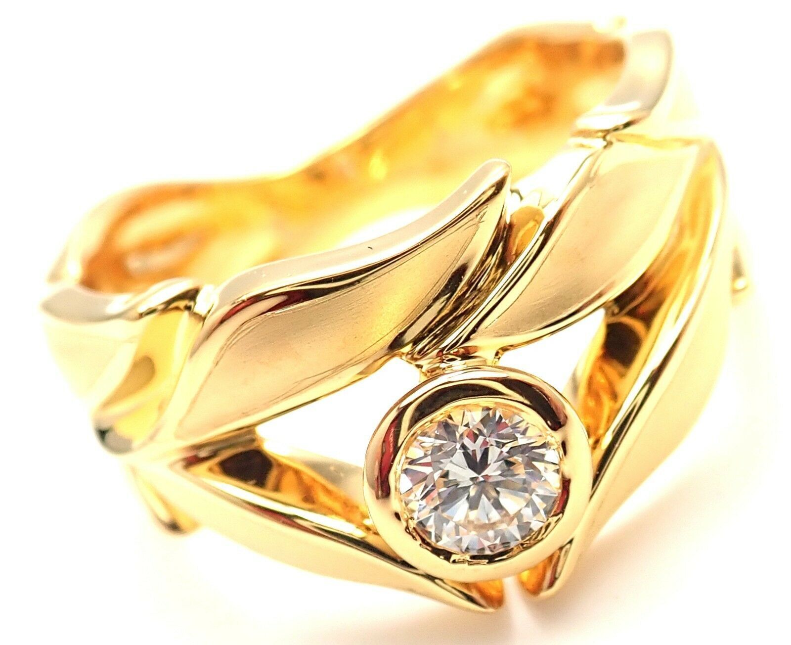 New! Authentic Carrera Y Carrera 18k Mi Princes Greco Roman Diamond Crown Ring | Fortrove
