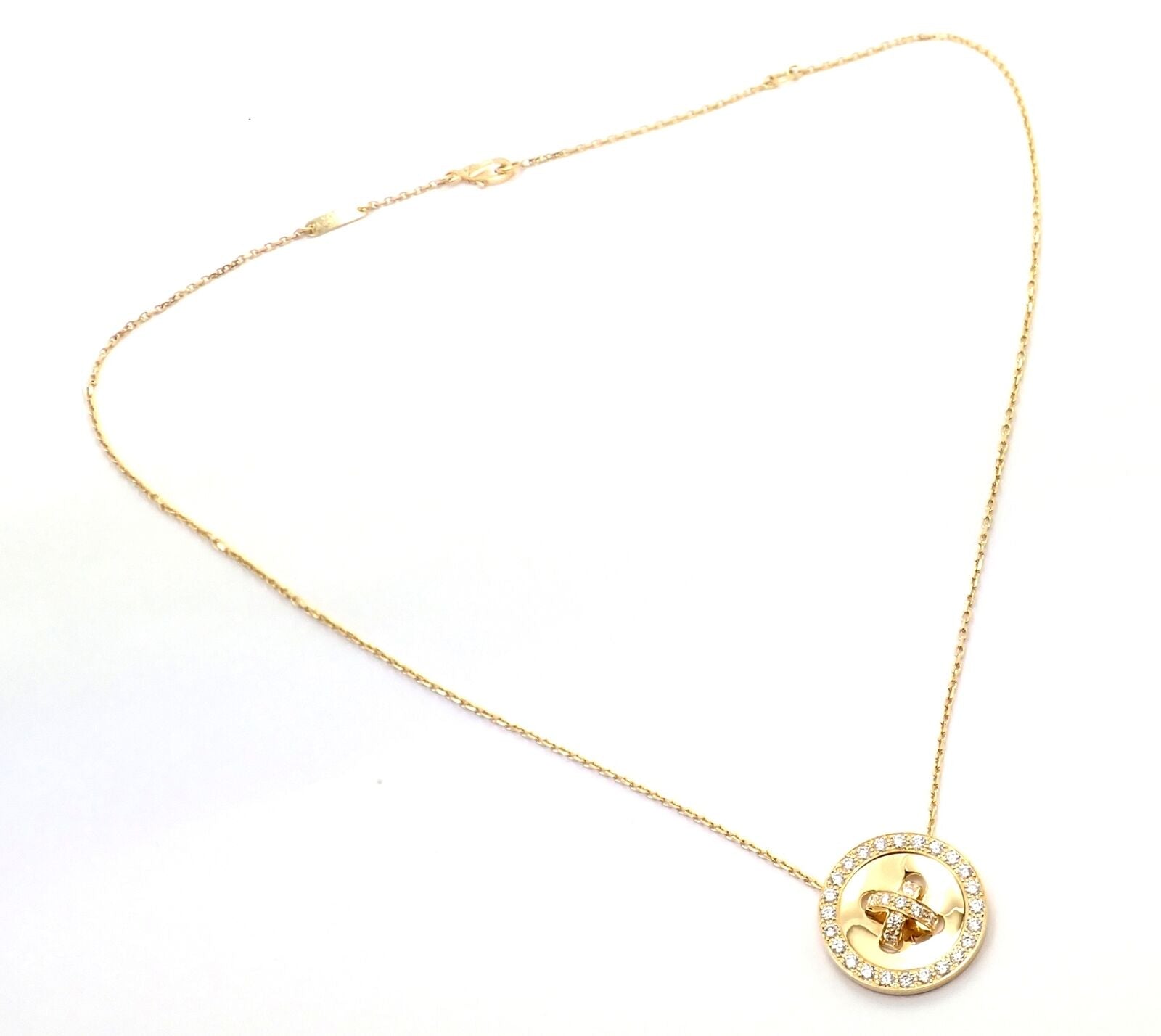 Authentic! Van Cleef & Arpels 18k Yellow Gold Diamond Button Pendant Necklace | Fortrove