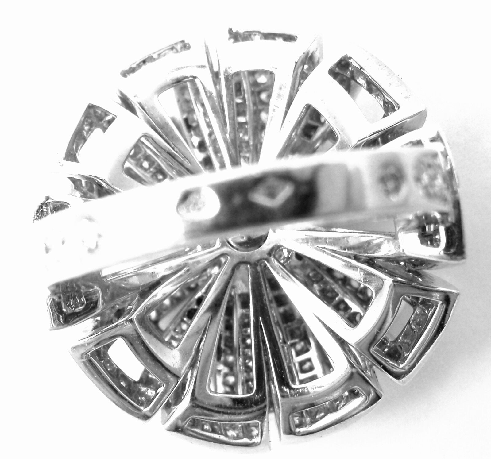 Rare! Authentic Chanel Flower 18k White Gold Diamond Large Ring | Fortrove