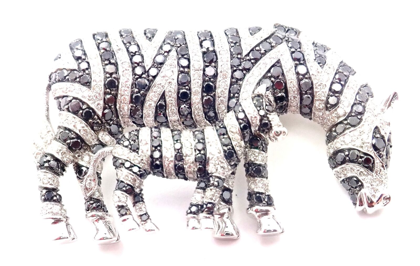 Authentic! Michele Della Valle 18k White Gold White & Black Diamond Zebra Brooch | Fortrove