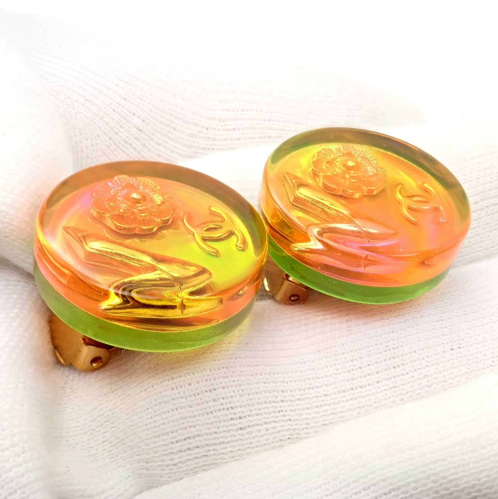 Rare! Vintage Chanel Paris France Holographic Logo Camellia Earrings 1997 Spring | Fortrove