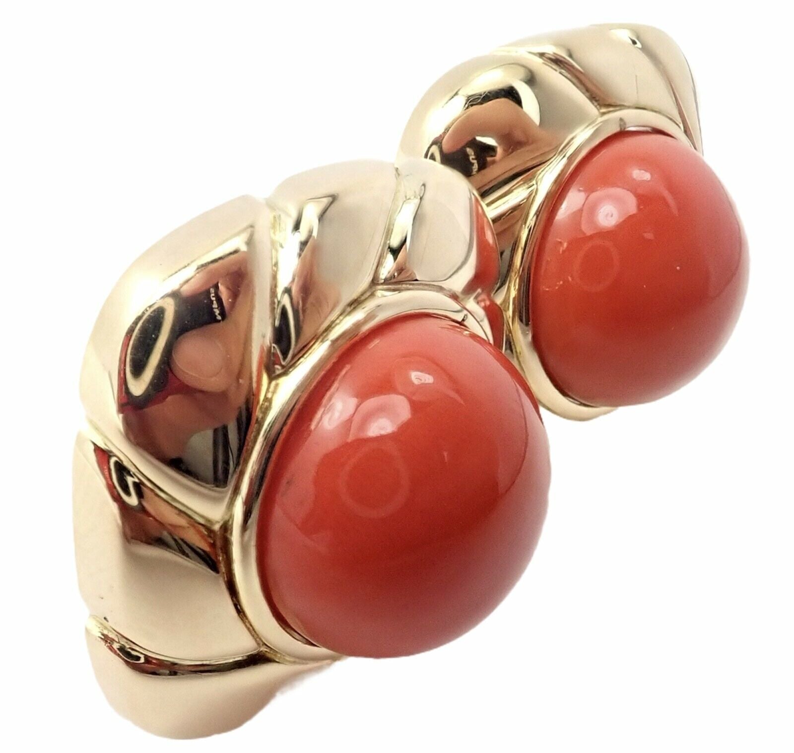 Vintage Estate 18k Yellow Gold Natural Coral Earrings | Fortrove