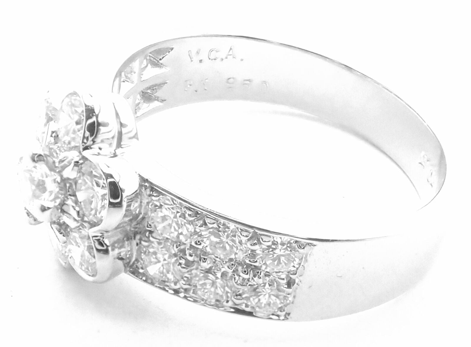Authentic! Van Cleef & Arpels Platinum Diamond Fleurette Flower Ring | Fortrove