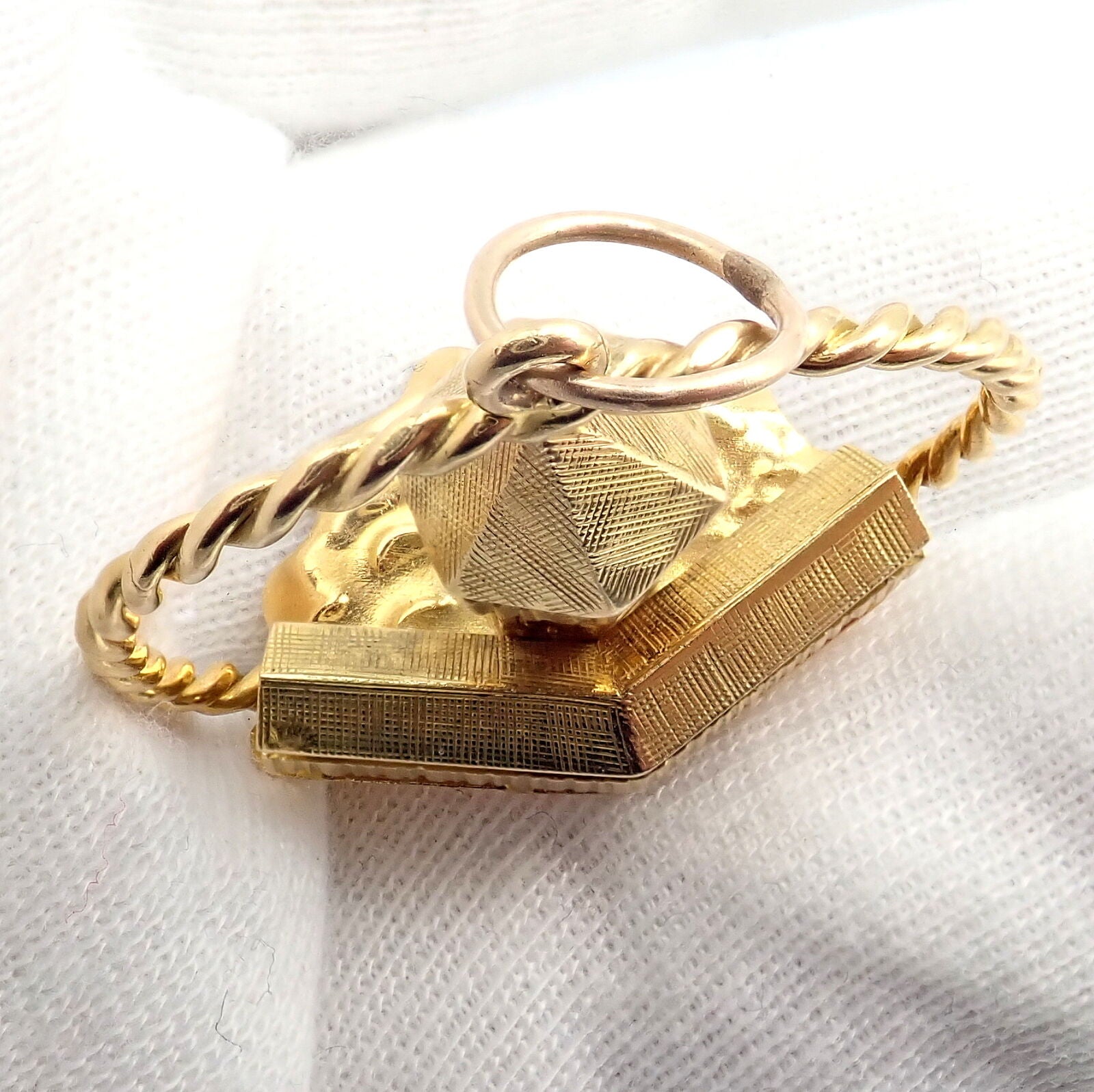 Rare! Vintage Gubelin 18k Yellow Gold Tower Charm Pendant | Fortrove