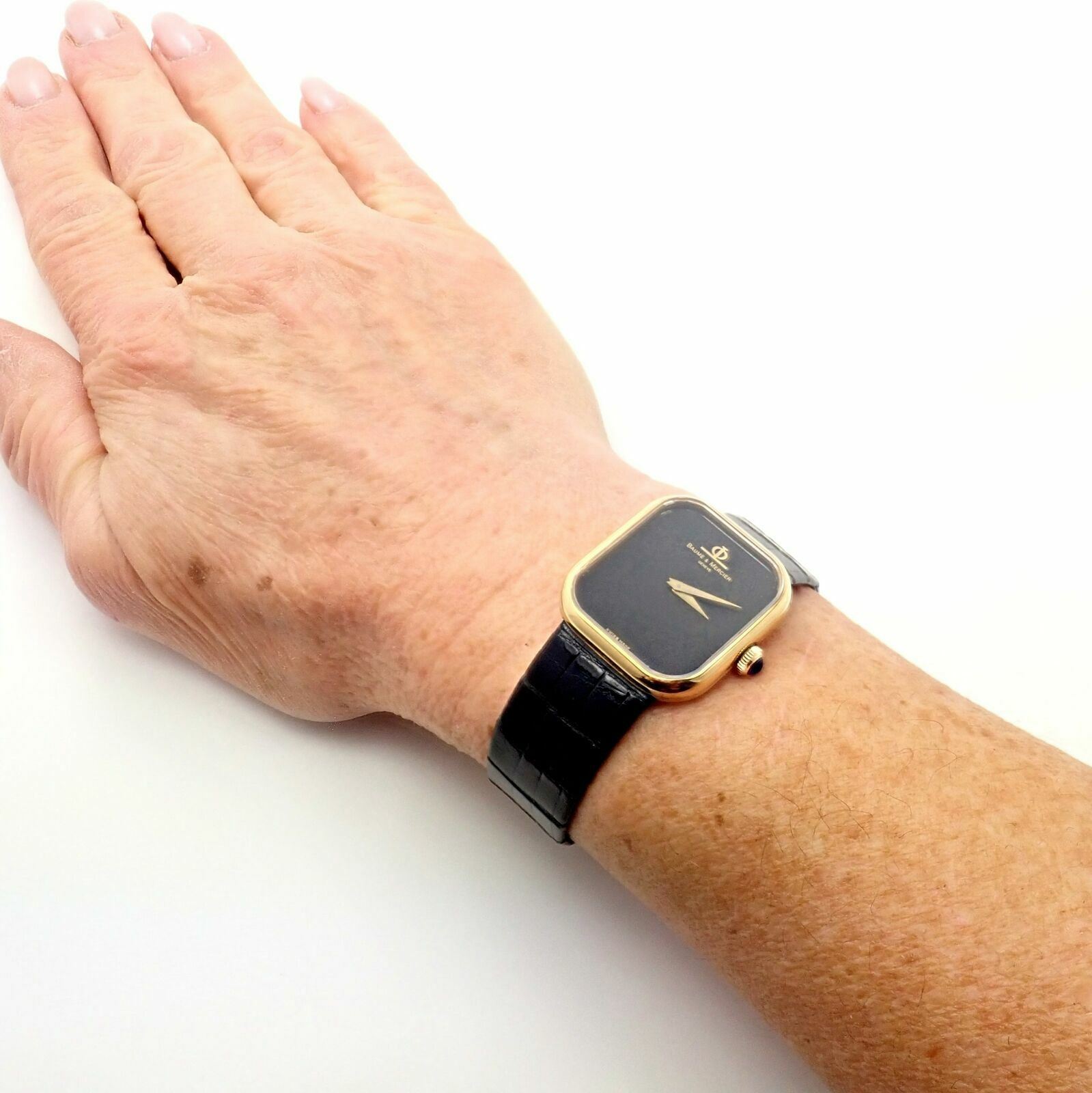 Authentic! Baume & Mercier 18k Yellow Gold Manual Wind Watch 38304 | Fortrove