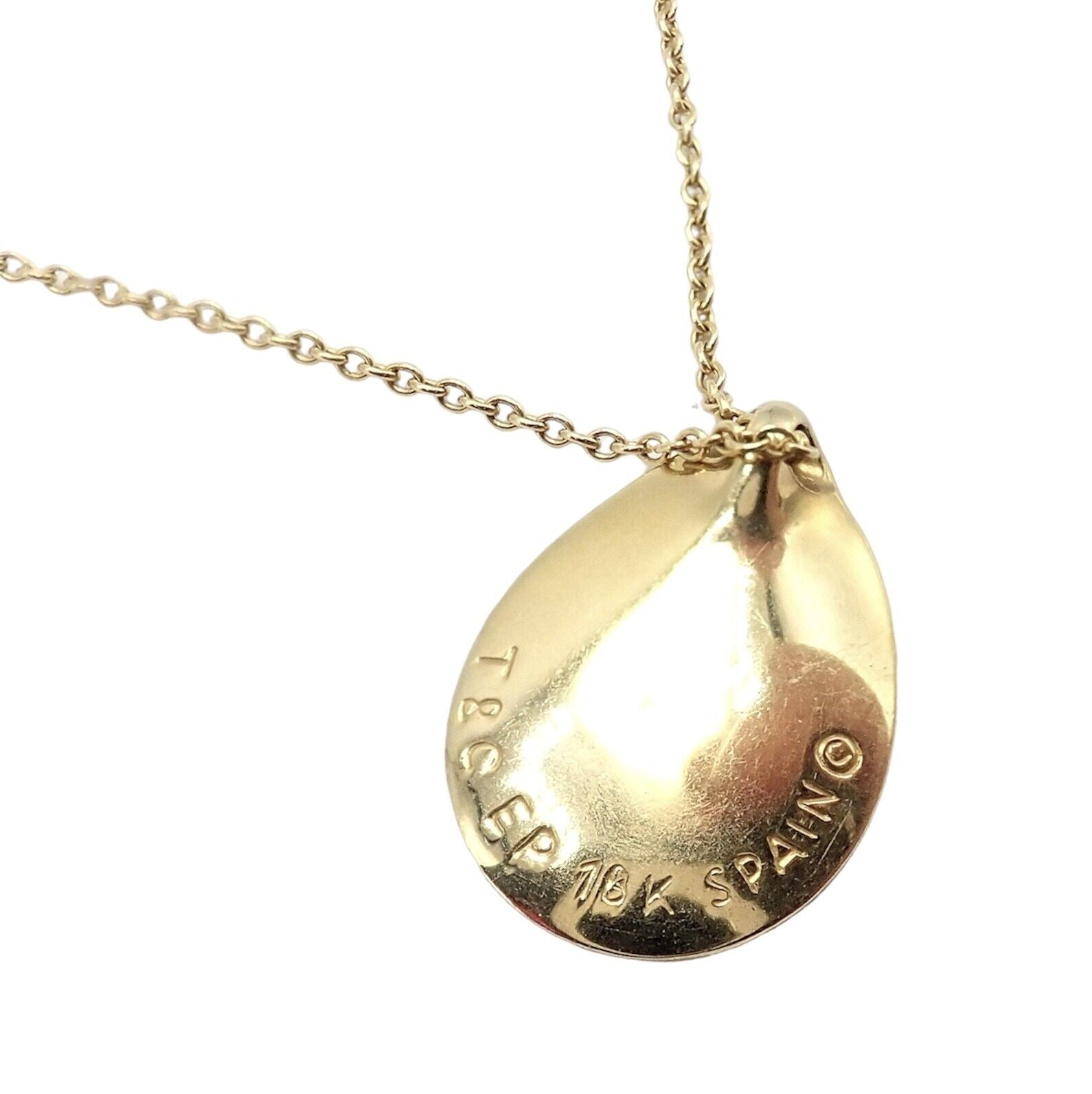 Tiffany & Co Peretti 18k Yellow Gold Madonna Pendant Sweet Mini Chain Necklace | Fortrove