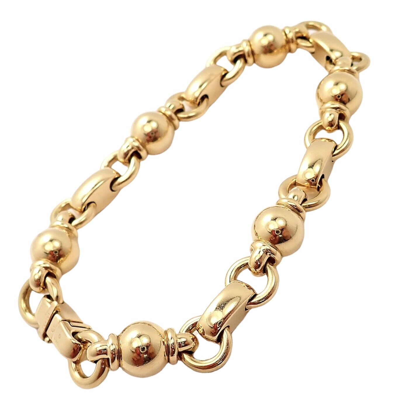 Authentic! Vintage Chanel 18k Yellow Gold Classic Link Bracelet | Fortrove