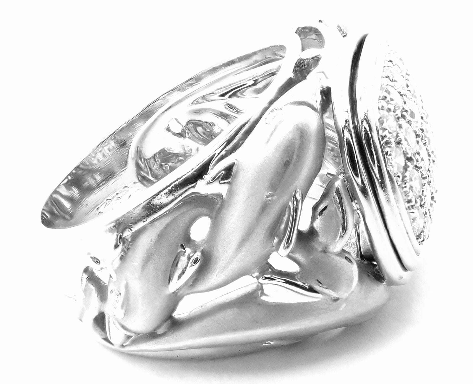 Authentic! Carrera Y Carrera Dolphin Motif 18k White Gold Diamond Ring | Fortrove