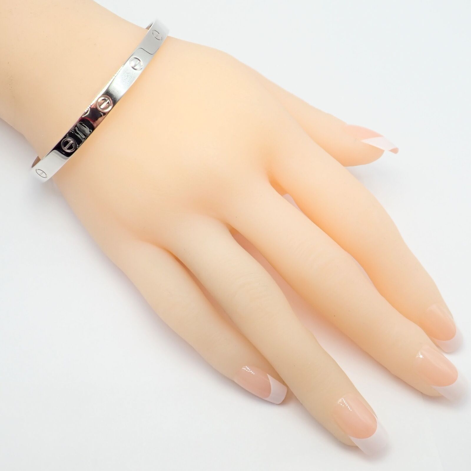 Authentic! Cartier 18k White Gold Love Cuff Open Bracelet Size 21 w/ Certificate | Fortrove