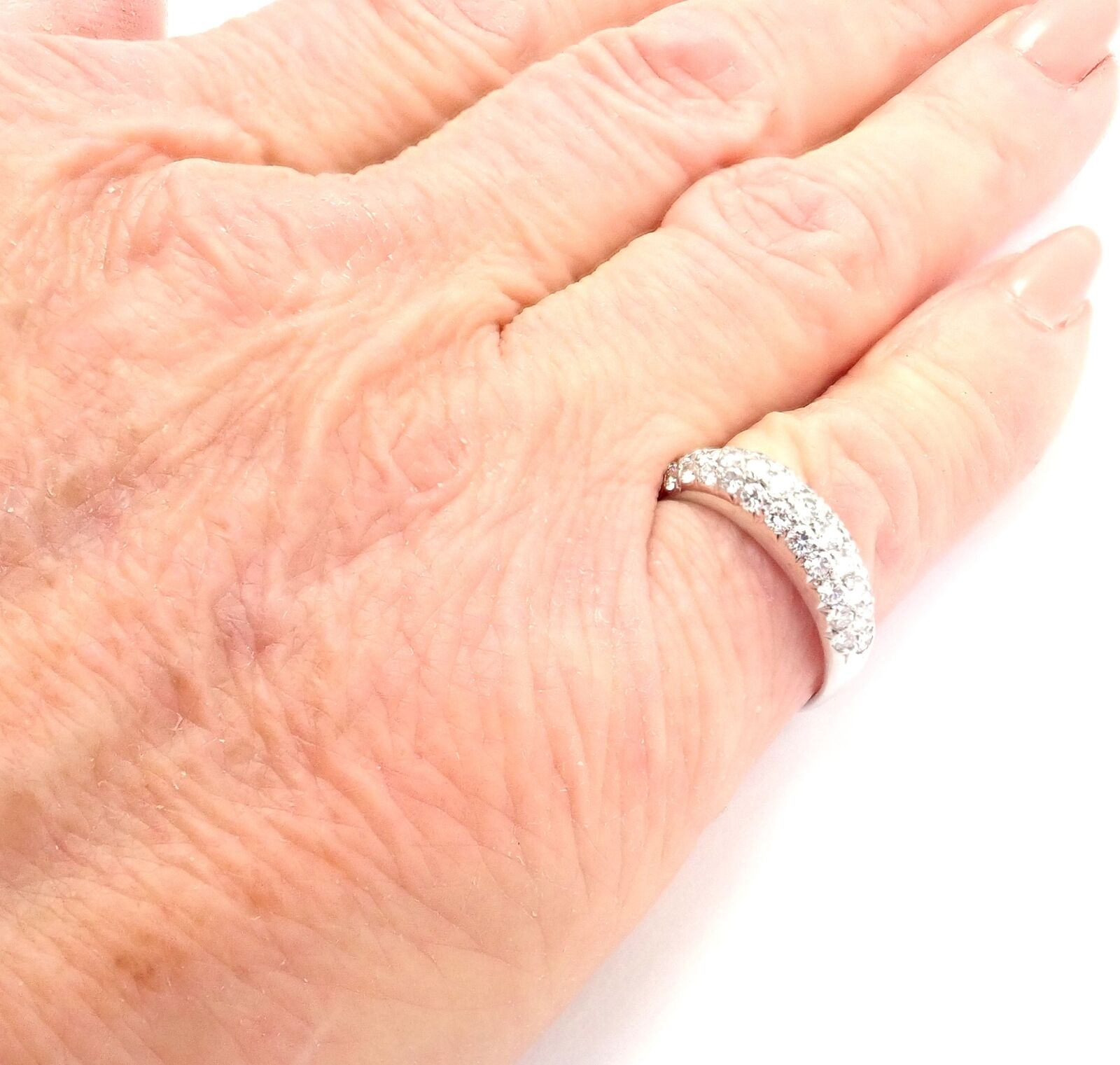 Rare! Authentic Van Cleef & Arpels 18k White Gold Diamond Band Ring | Fortrove