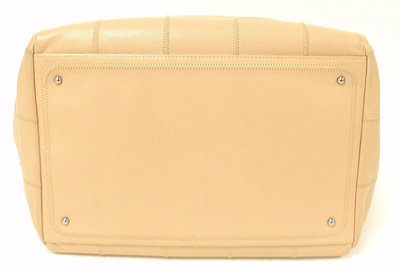 AUTHENTIC 2004 CHANEL LAX SQUARE STITCH CAFE o'LAIT SOFT CAVIAR LEATHER HANDBAG | Fortrove