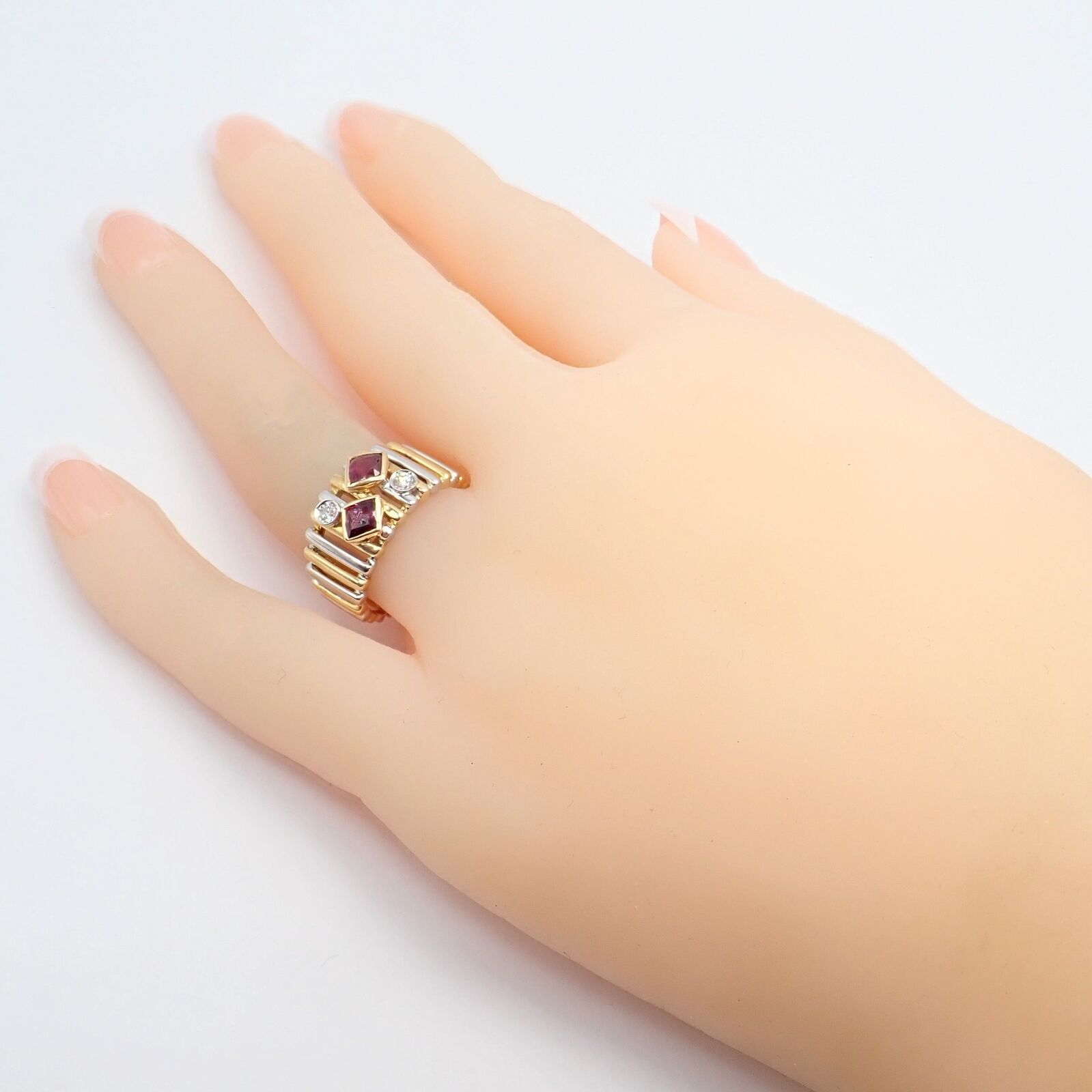 Rare! Authentic Van Cleef & Arpels 18k Yellow + White Gold Diamond Ruby Ring | Fortrove