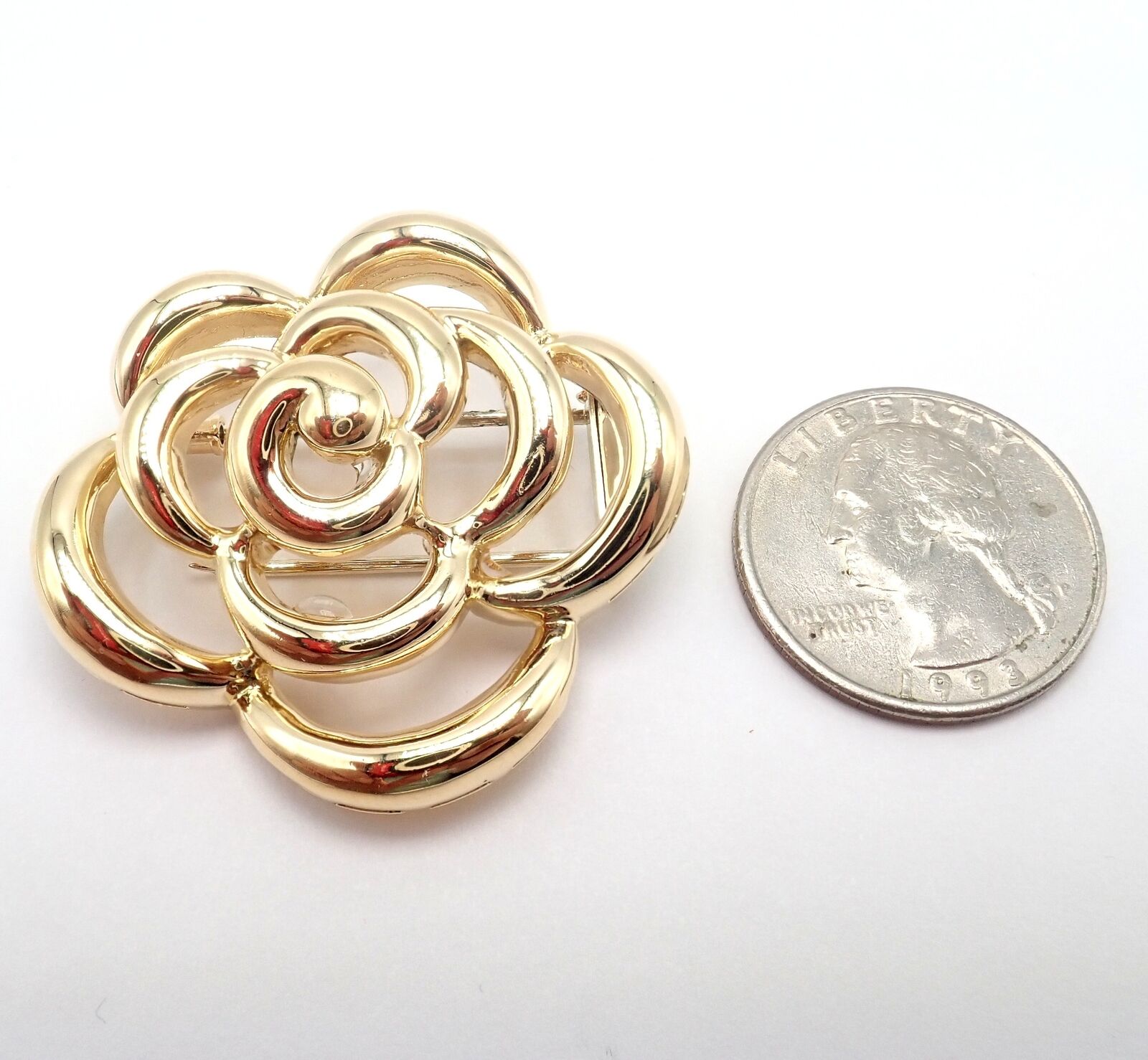 Authentic Van Cleef & Arpels 18k Yellow Gold Camellia Flower Pin Brooch 1998 | Fortrove