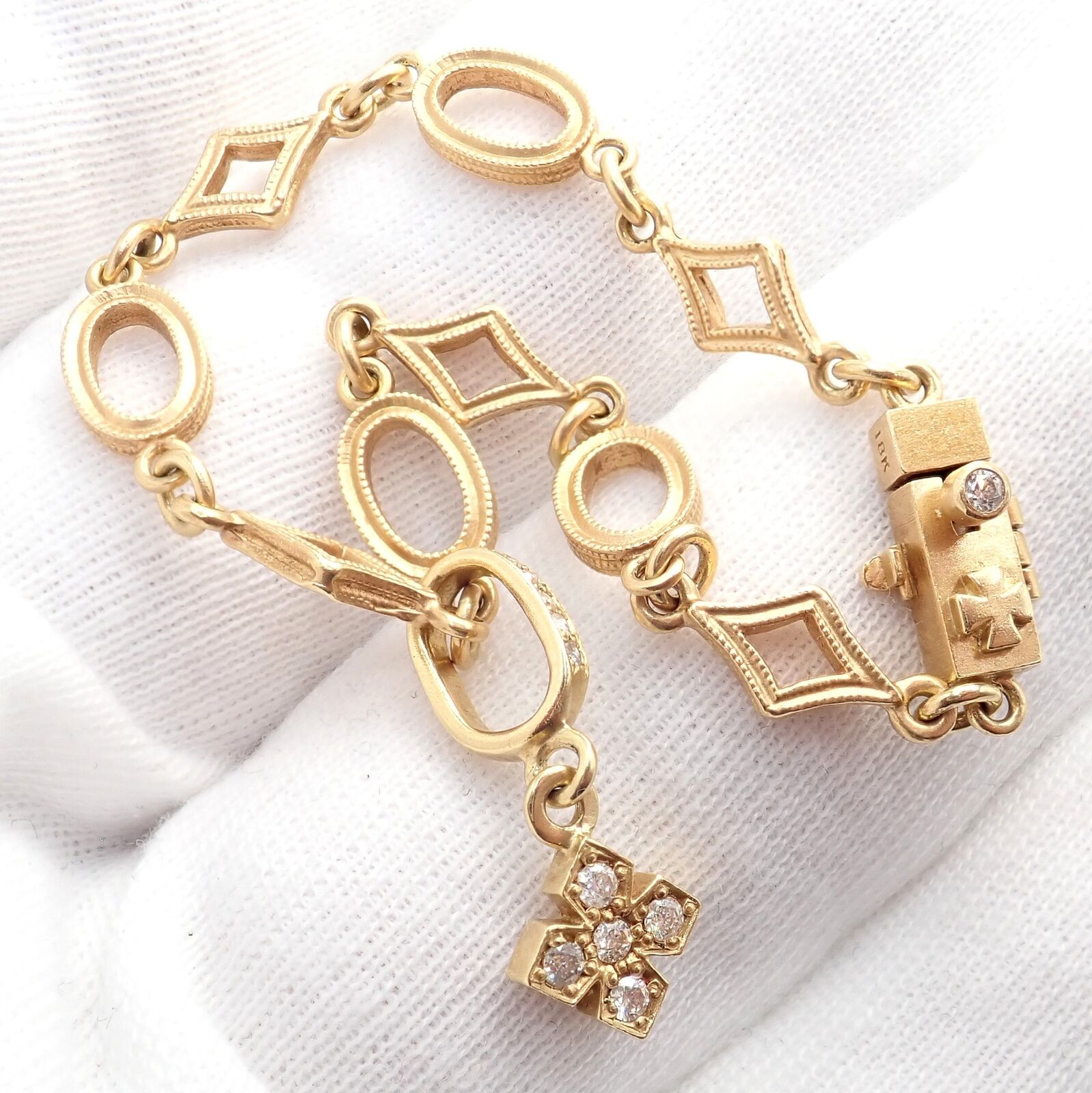 Rare Loree Rodkin 18k Yellow Gold Diamond Cross Bracelet | Fortrove