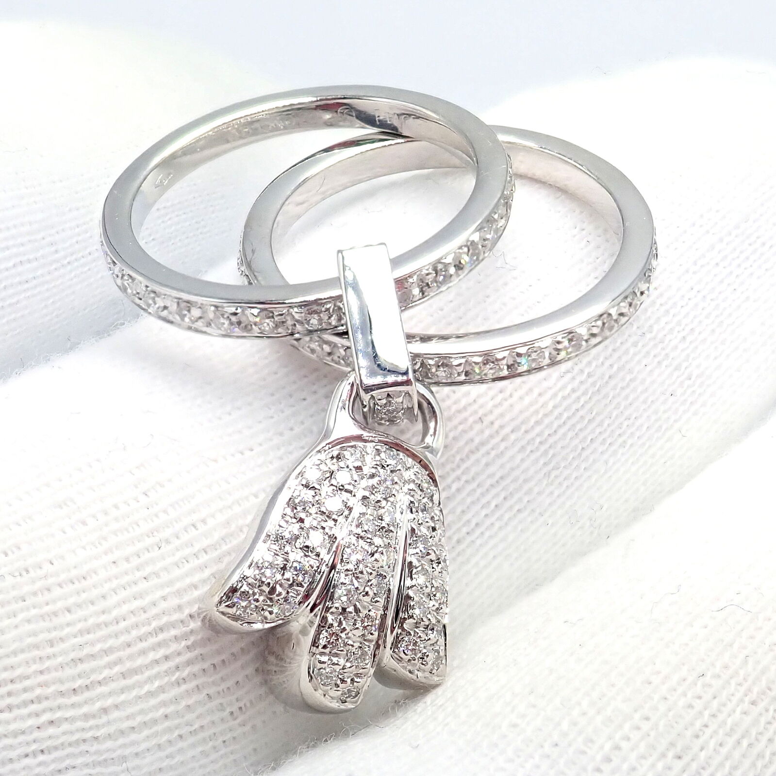 Authentic! Piaget 18k White Gold Diamond Double Band Flower Ring | Fortrove