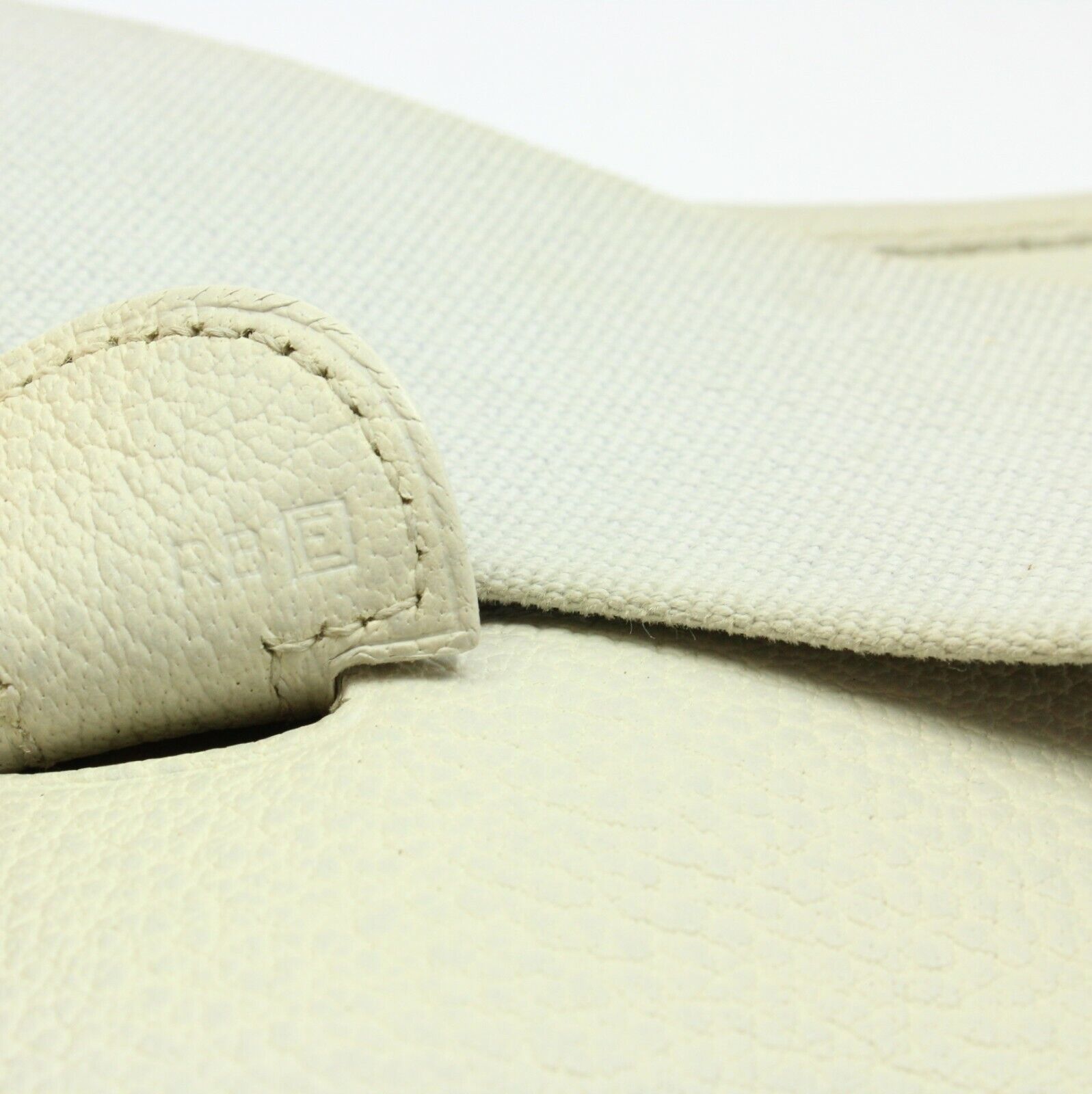 Authentic! Hermes Evelyne Parchment White Clemence Leather GM Handbag Purse | Fortrove