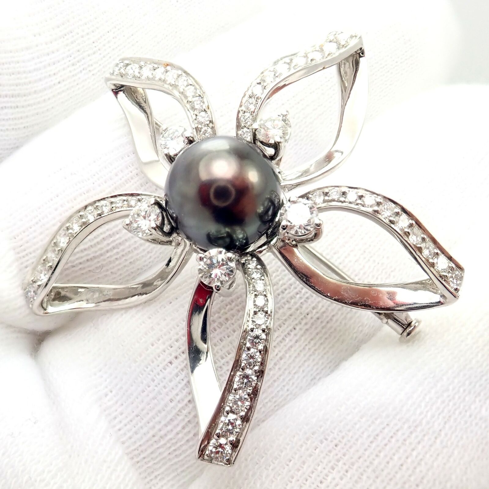 Rare! Authentic Mikimoto Platinum Diamond Tahitian South Sea Pearl Brooch Pin | Fortrove