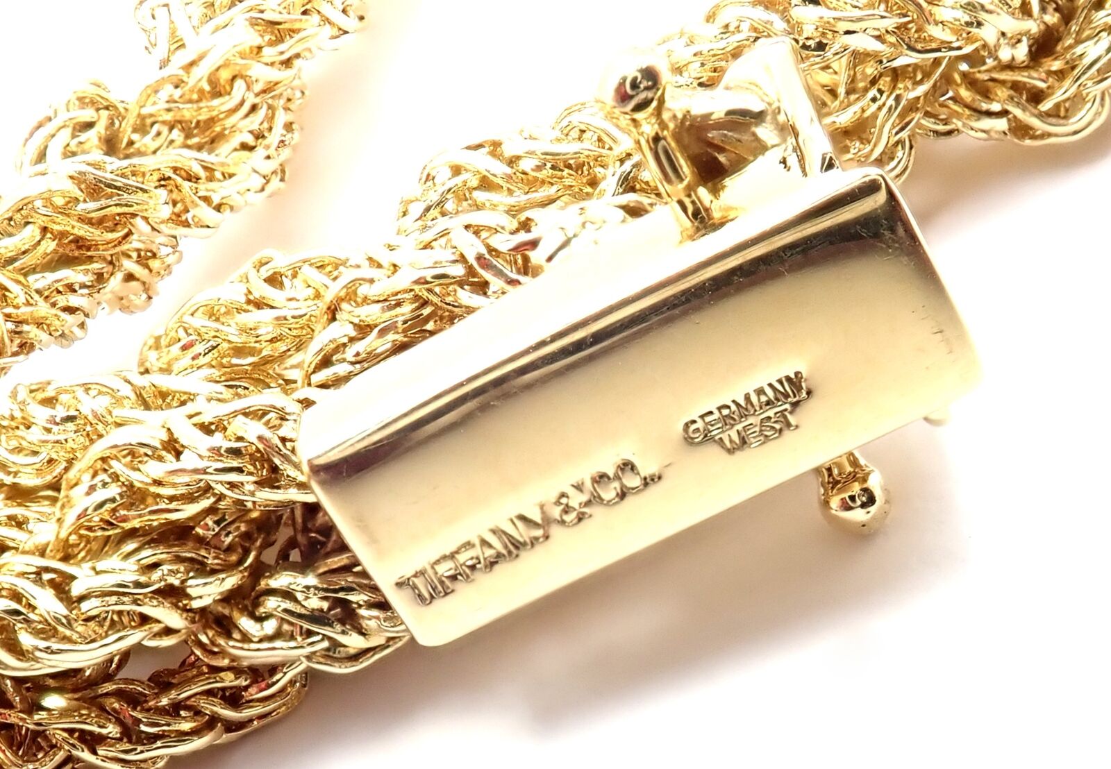 Authentic! Vintage Tiffany & Co 18k Yellow Gold Basketweave Link Chain Necklace | Fortrove