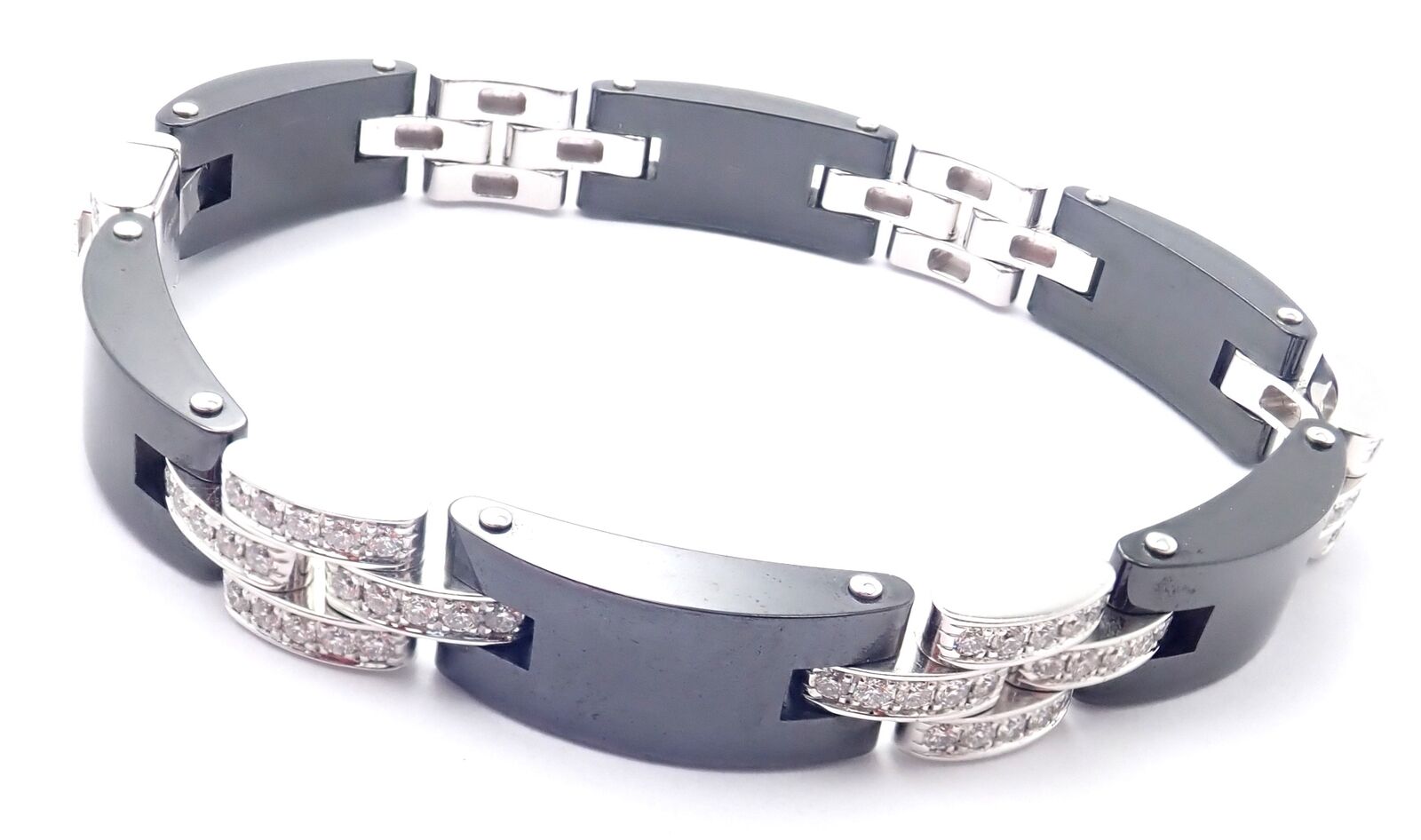 Authentic! Cartier Maillon Panthere 18K White Gold Diamond Ceramic Link Bracelet | Fortrove