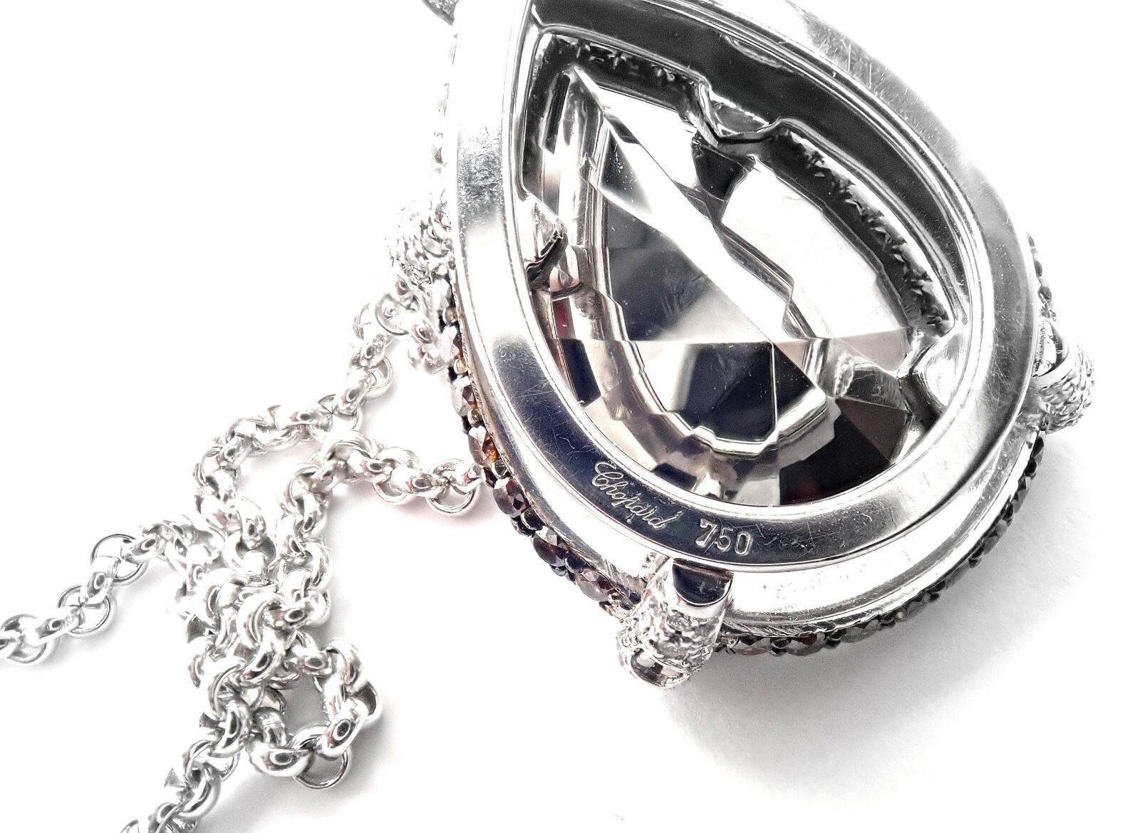 Authentic! Chopard Golden Diamonds 18k White Gold Diamond Chrome Stone Necklace | Fortrove
