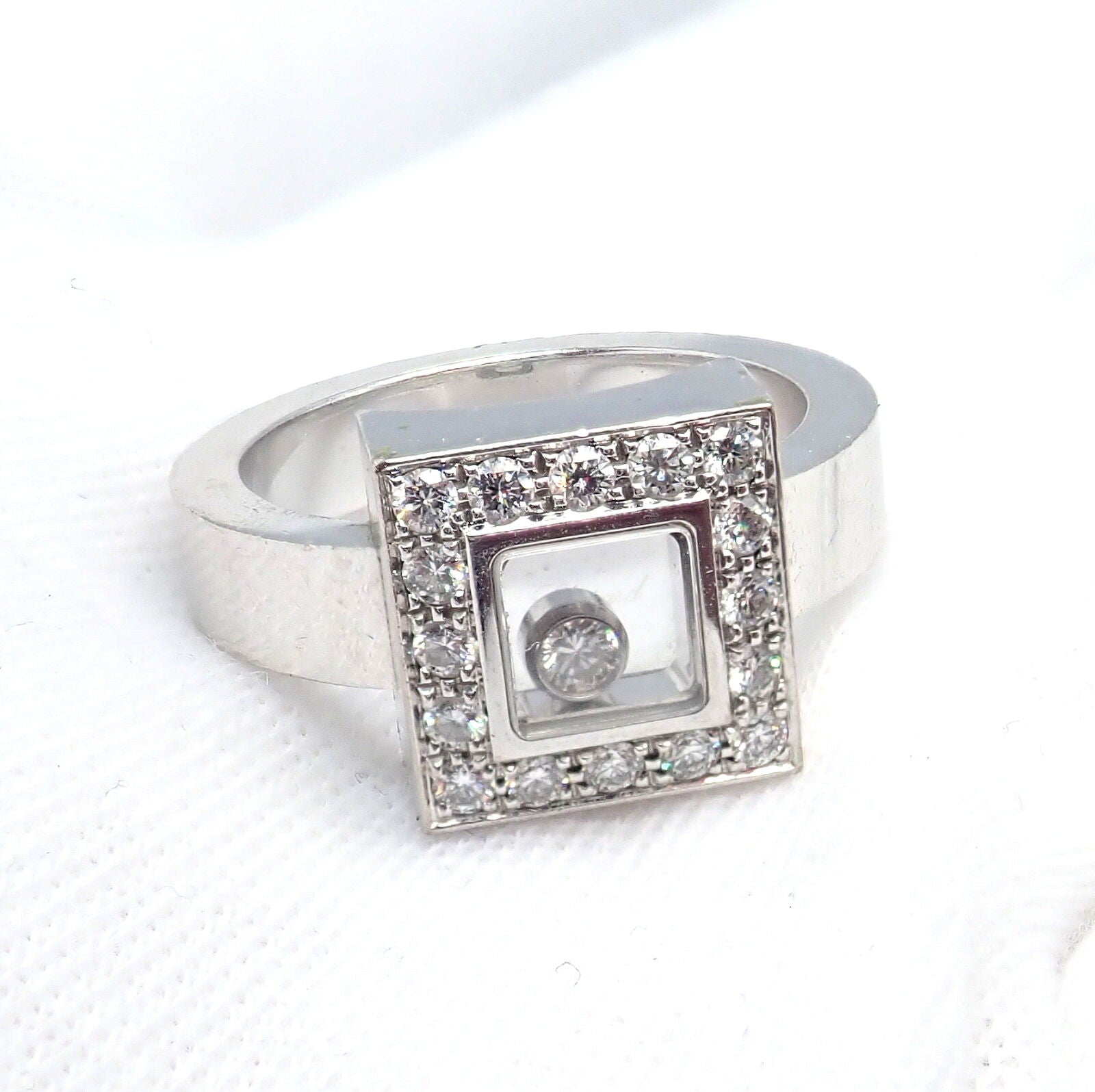 Authentic! Chopard 18k White Gold Diamond Happy Diamond Ring Sz 5.75 | Fortrove