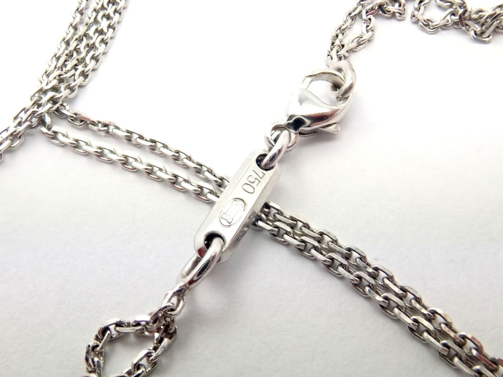 Authentic! Chopard 18k White Gold Large Double Happy Hearts Diamond Necklace | Fortrove