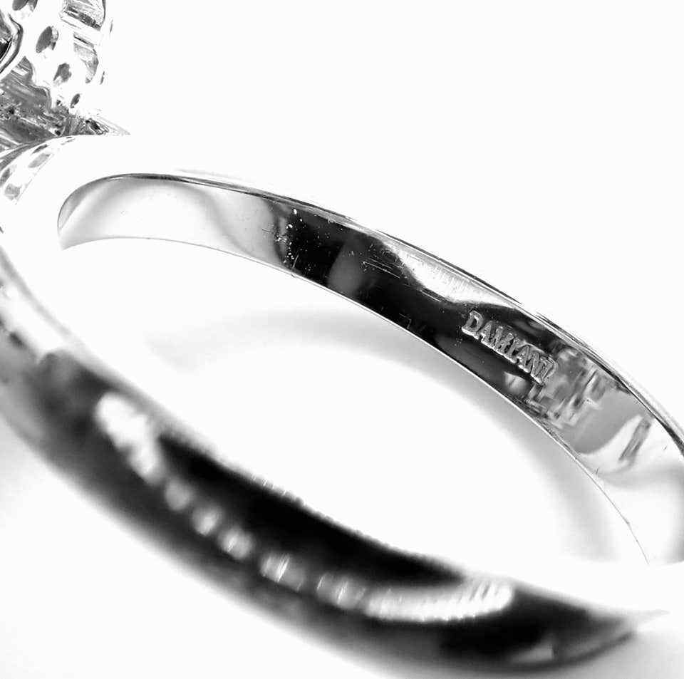 Authentic! Damiani Diamond Flower 18k White Gold Cocktail Ring | Fortrove