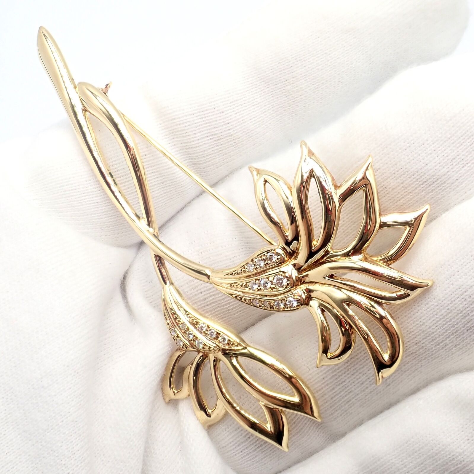 Rare! Vintage Mikimoto 18k Yellow Gold Diamond Large Double Flower Brooch | Fortrove