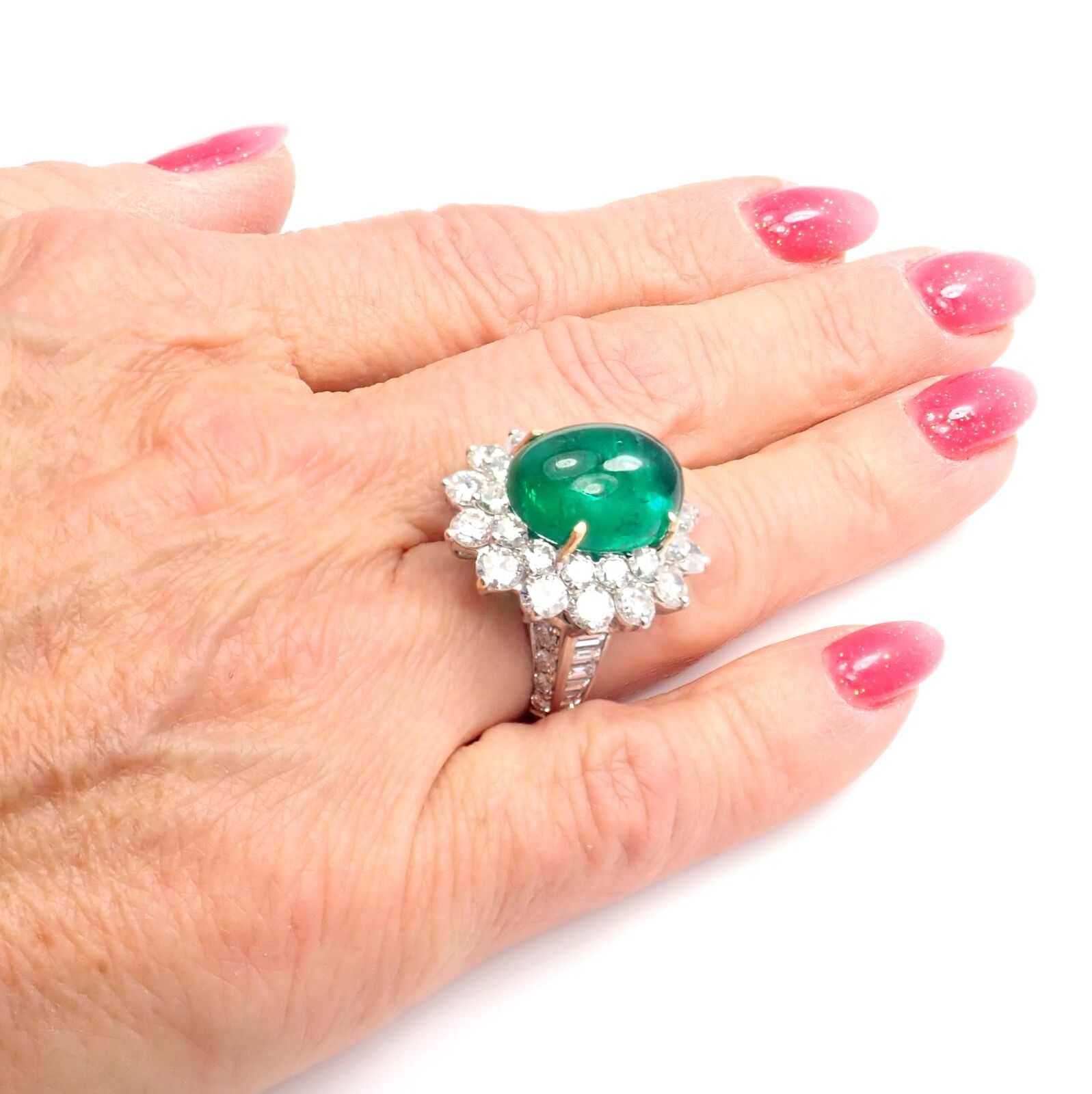 Authentic Craig Drake 18k White Gold Large 10.97ct Emerald Diamond Cocktail Ring | Fortrove