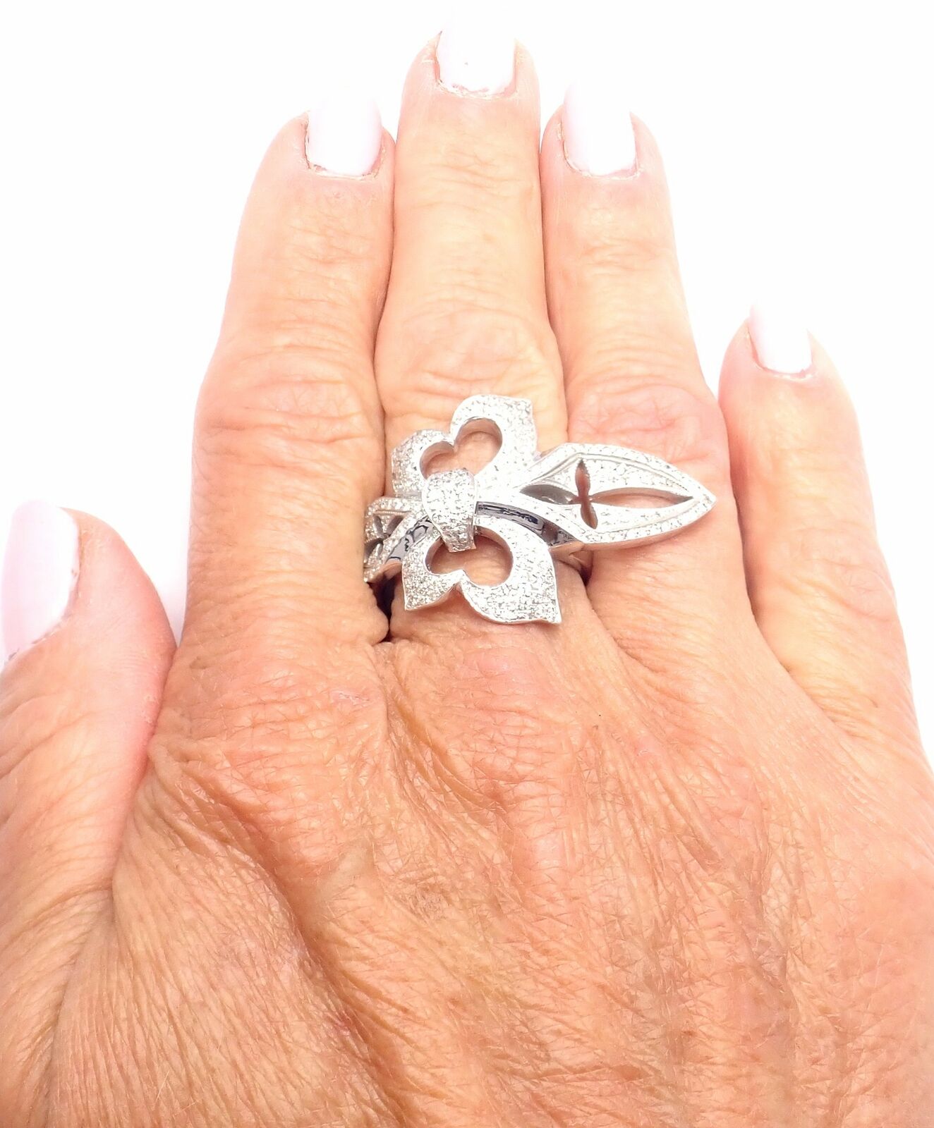 Authentic! Loree Rodkin 18k White Gold Diamond Fleur De Lis Ring Cert. | Fortrove
