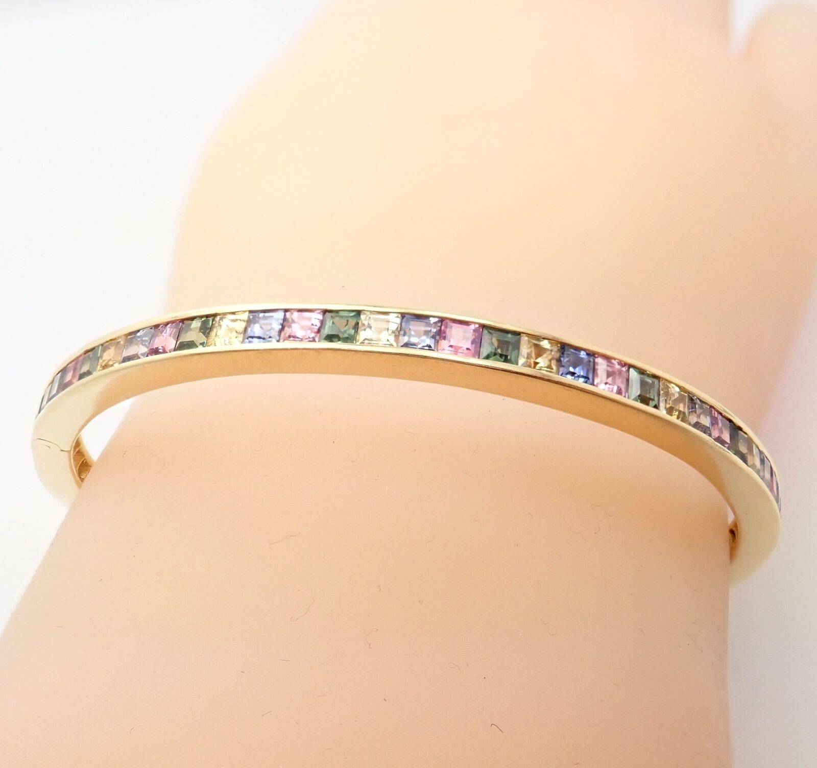 Authentic! Julius Cohen 18k Yellow Gold Diamond Pastel Color Stone Cuff Bracelet | Fortrove