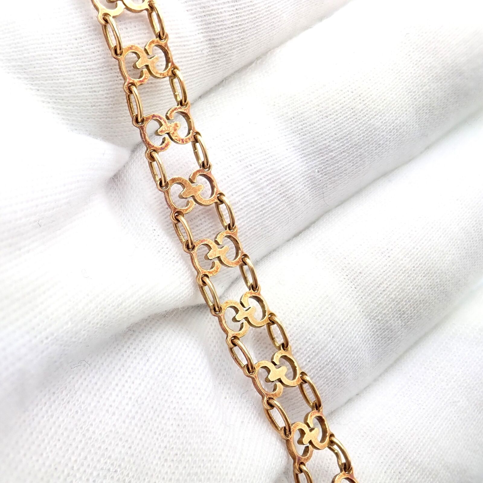 Vintage! Authentic Gucci 18k Yellow Gold Logo Bracelet | Fortrove