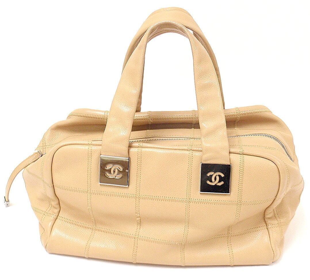 AUTHENTIC 2004 CHANEL LAX SQUARE STITCH CAFE o'LAIT SOFT CAVIAR LEATHER HANDBAG | Fortrove