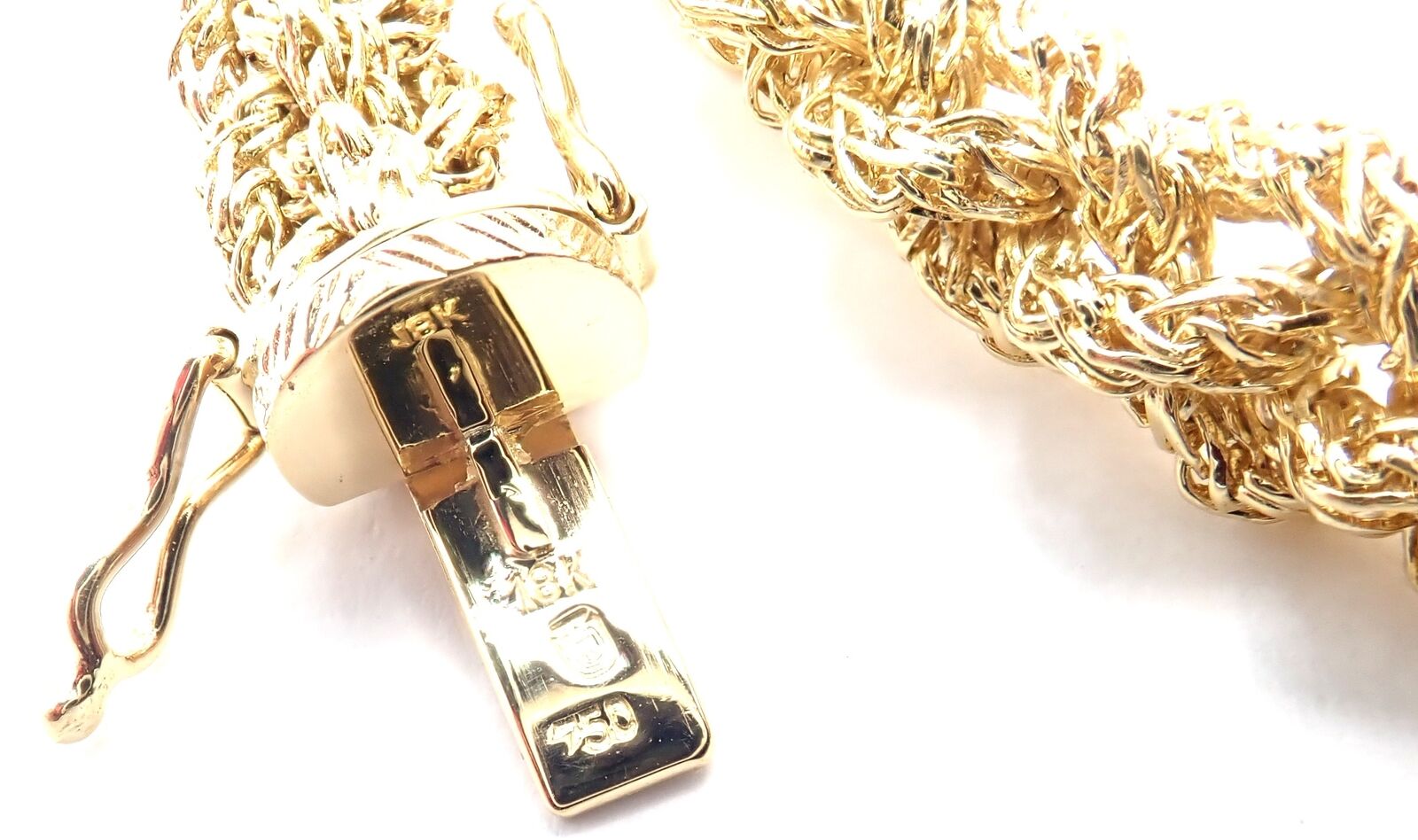 Authentic! Vintage Tiffany & Co 18k Yellow Gold Basketweave Link Chain Necklace | Fortrove