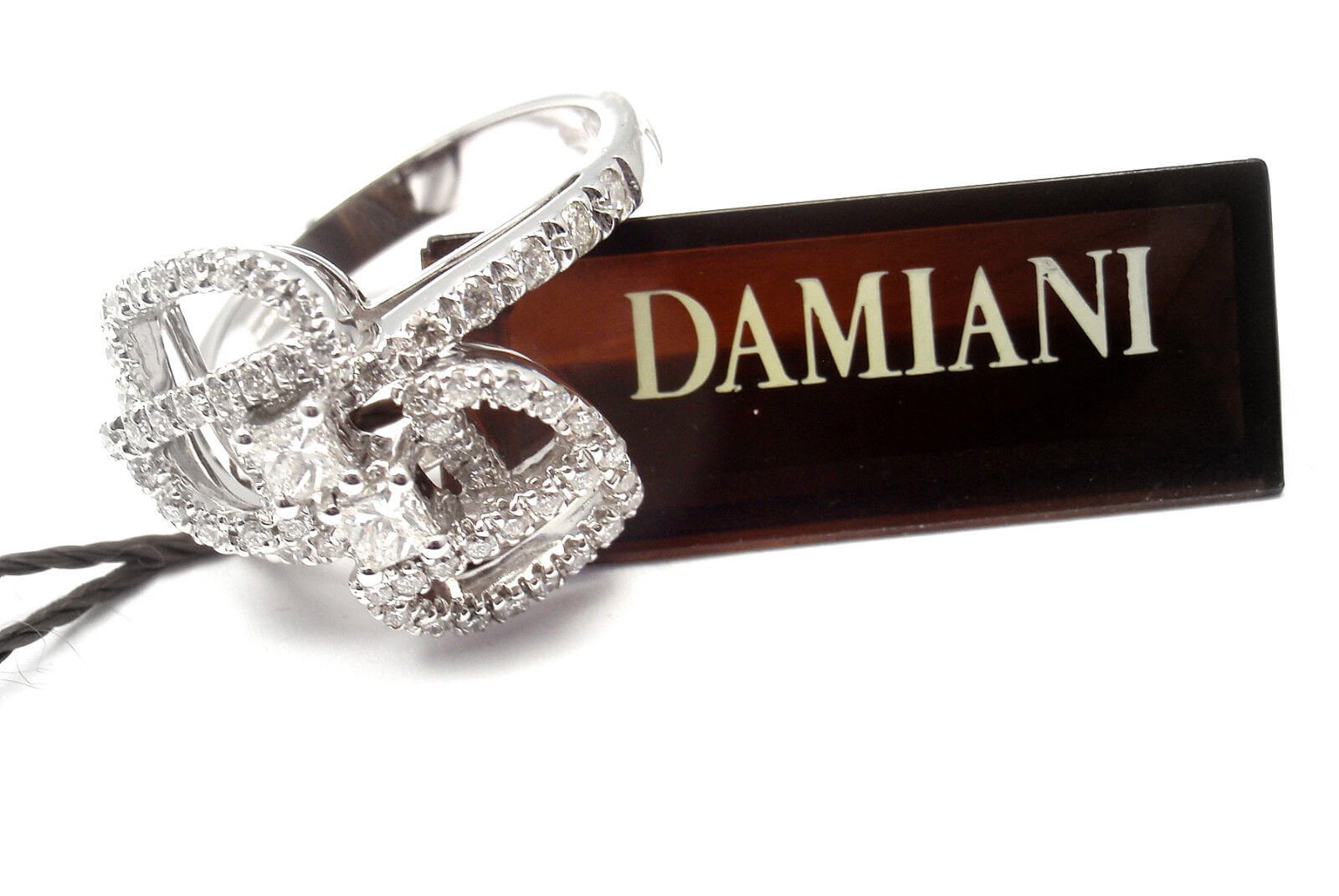 New! Authentic Damiani Madeira Mirror 18k White Gold .80ct Diamond Ring Box Cert | Fortrove