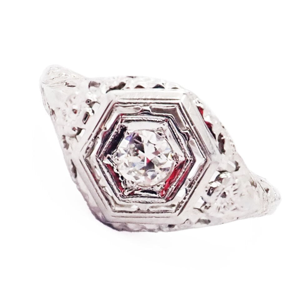 Vintage Estate Platinum Diamond Art Deco Filigree Ring | Fortrove