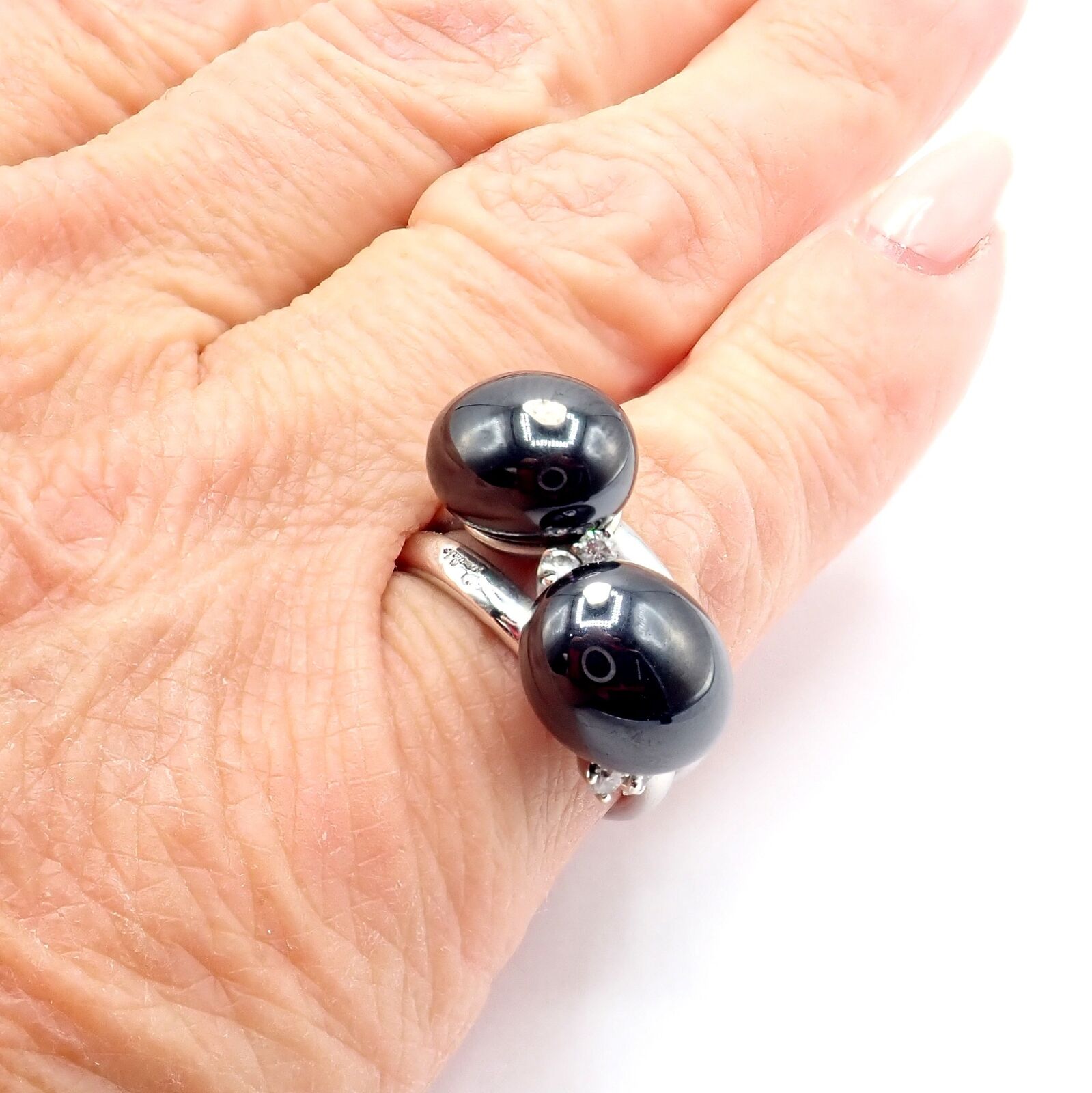 Authentic! Pomellato Capri 18k White Gold Diamond Twin Black Ceramic Ring | Fortrove