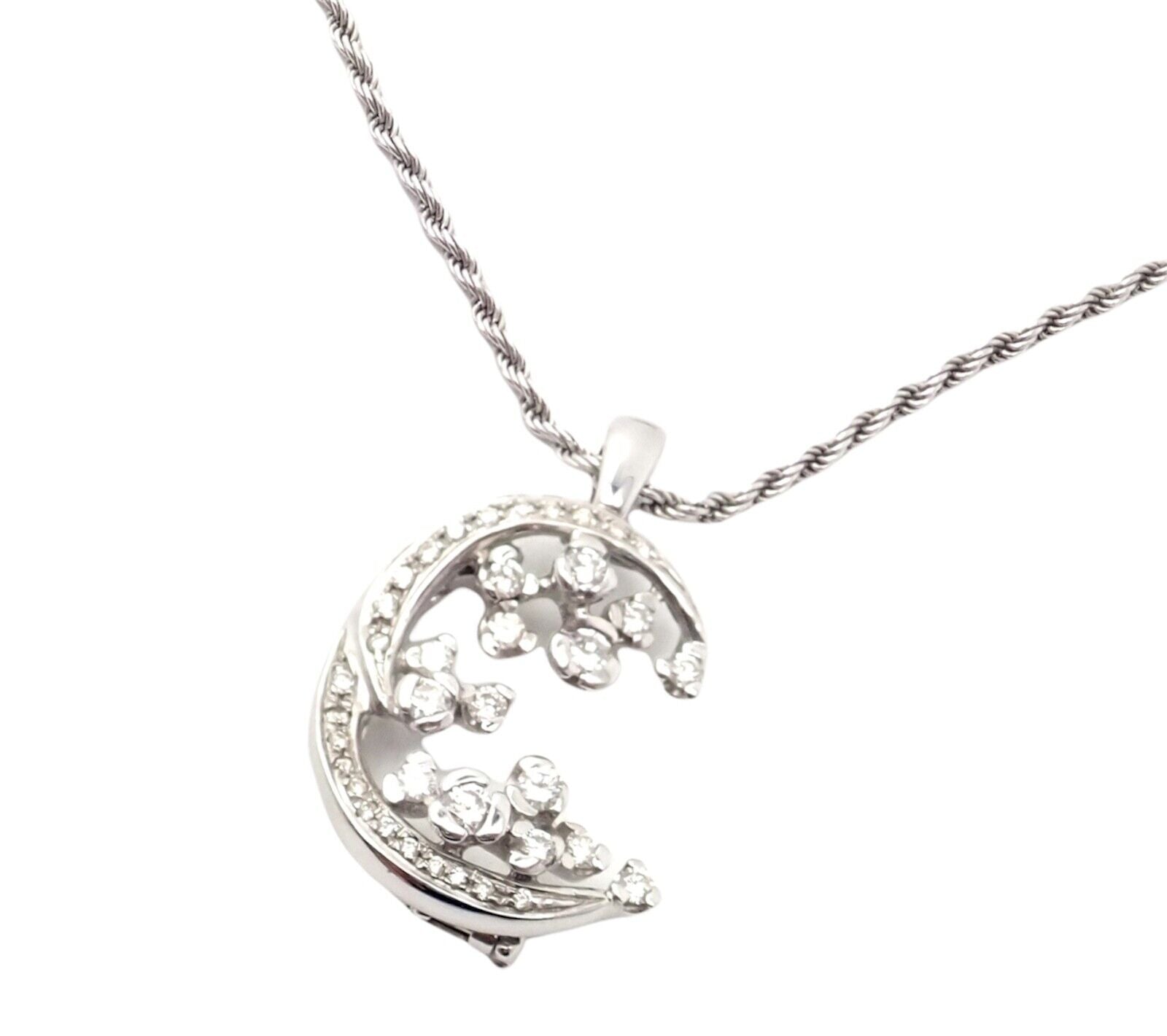 Rare Damiani 18k White Gold 1ctw Diamond Moon And Stars Pendant Necklace | Fortrove