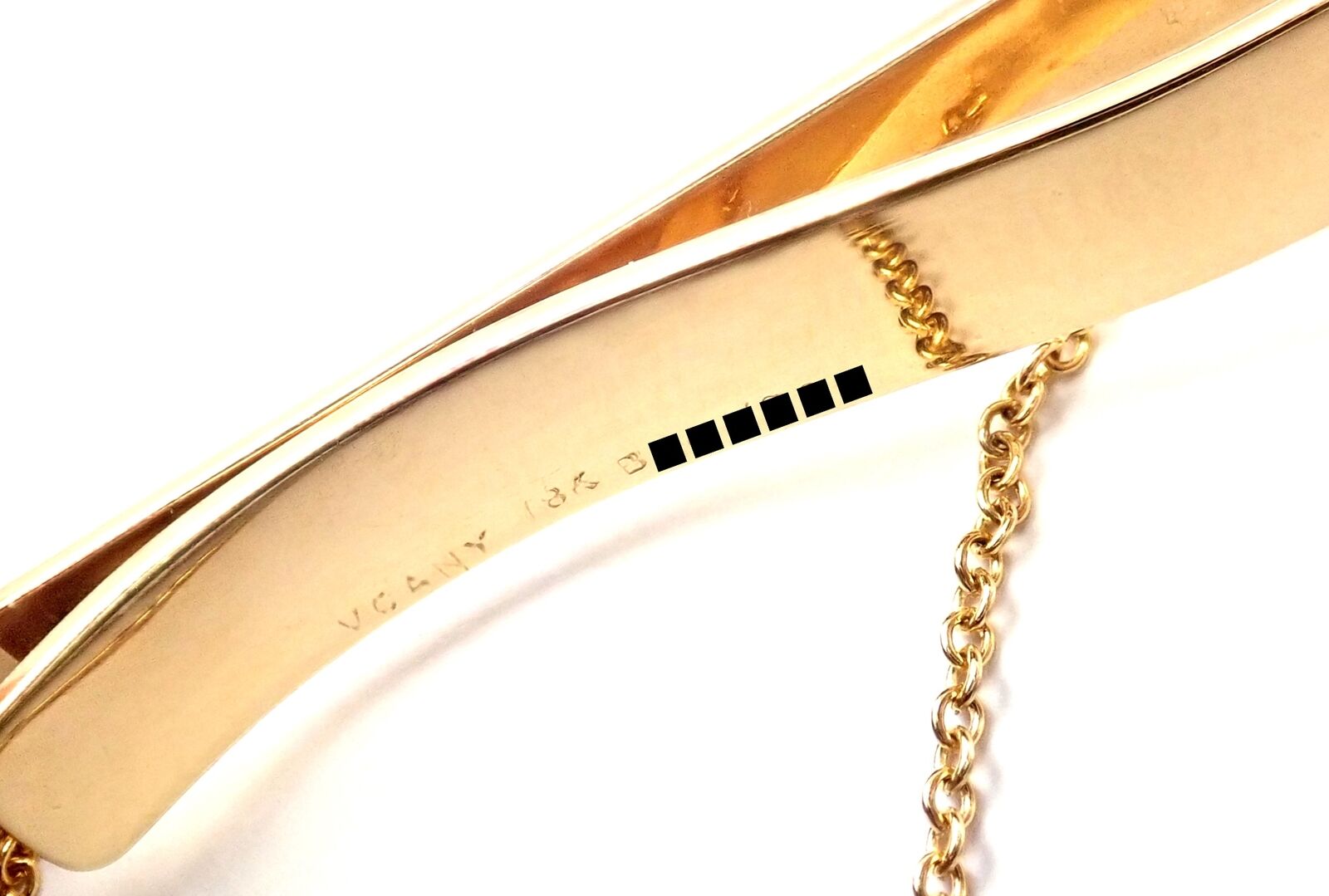 Authentic! Van Cleef & Arpels 18k Yellow Gold Diamond Vintage Alhambra Tie Clip | Fortrove