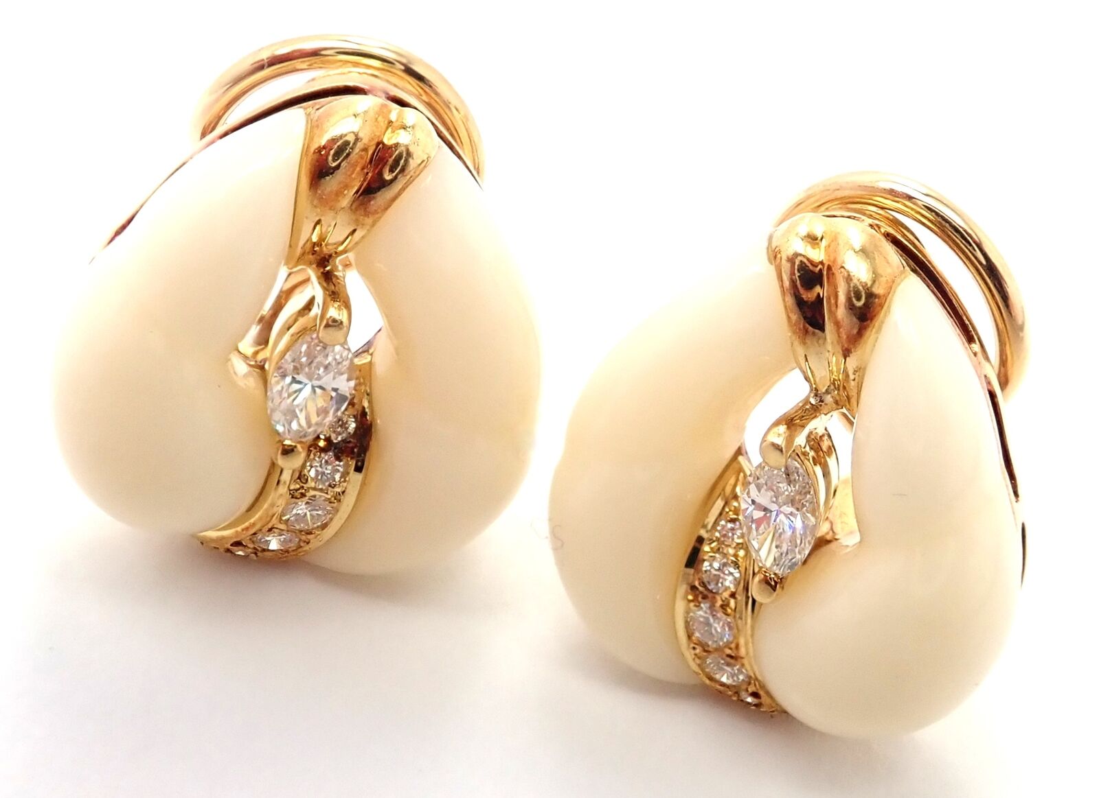 Rare! Authentic Mikimoto 18k Yellow Gold Diamond White Coral Earrings | Fortrove