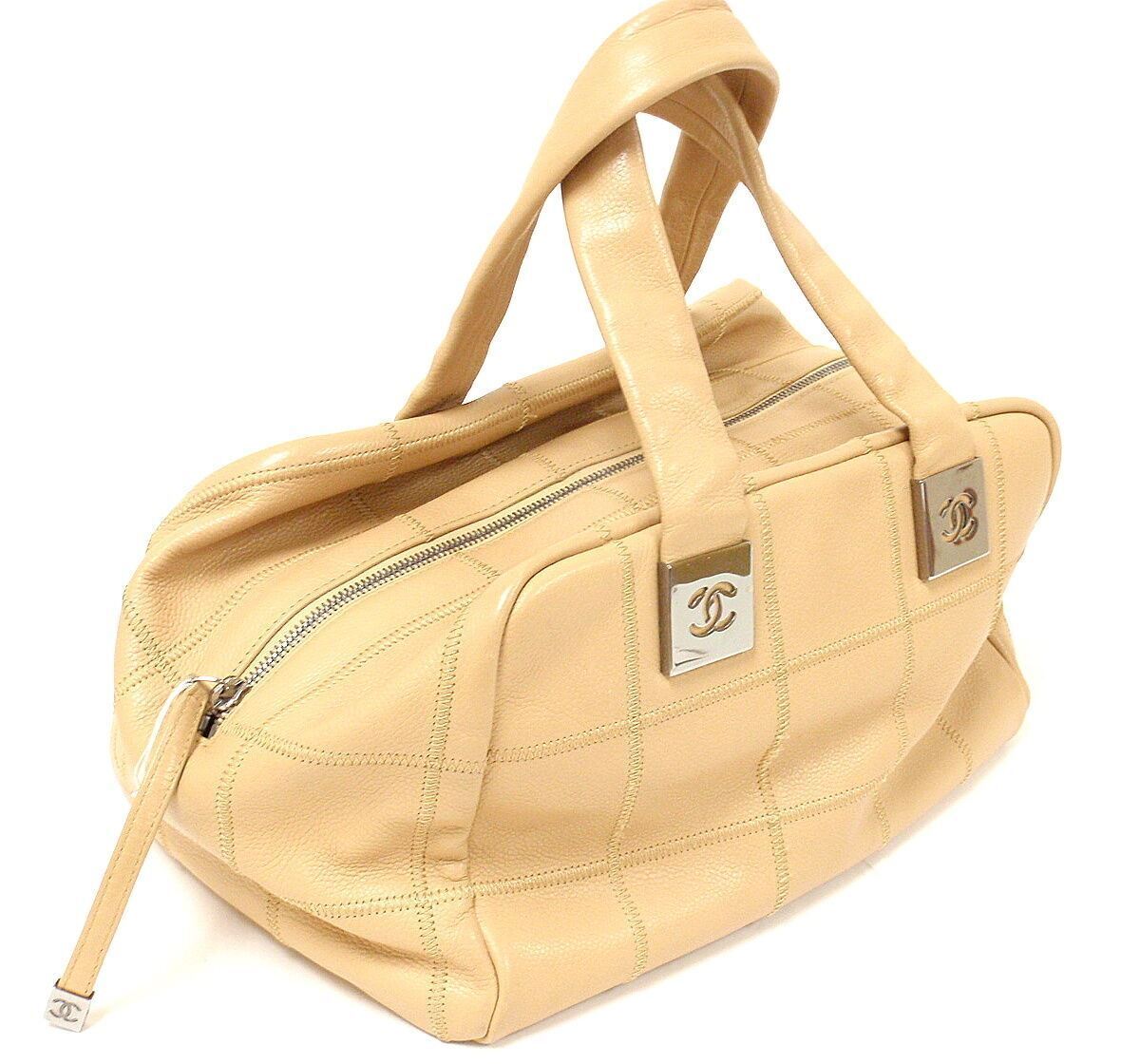 AUTHENTIC 2004 CHANEL LAX SQUARE STITCH CAFE o'LAIT SOFT CAVIAR LEATHER HANDBAG | Fortrove