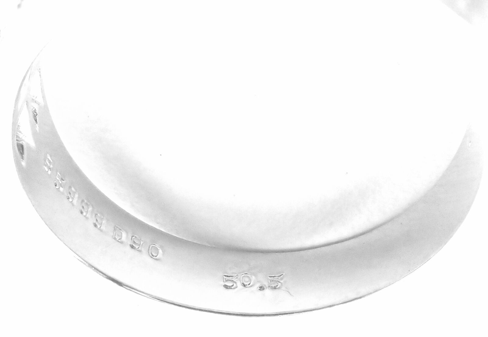 Authentic! Van Cleef & Arpels Platinum Diamond Fleurette Flower Ring | Fortrove