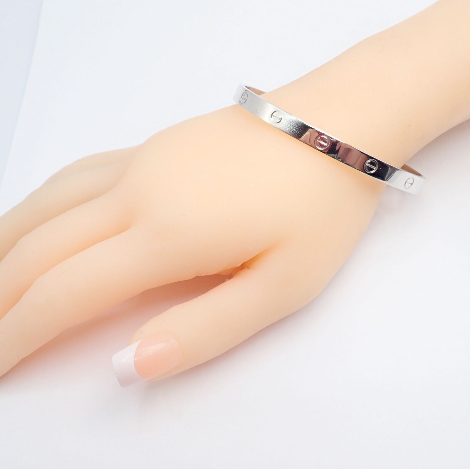 Authentic! Cartier 18k White Gold Love Cuff Open Bracelet Size 21 w/ Certificate | Fortrove