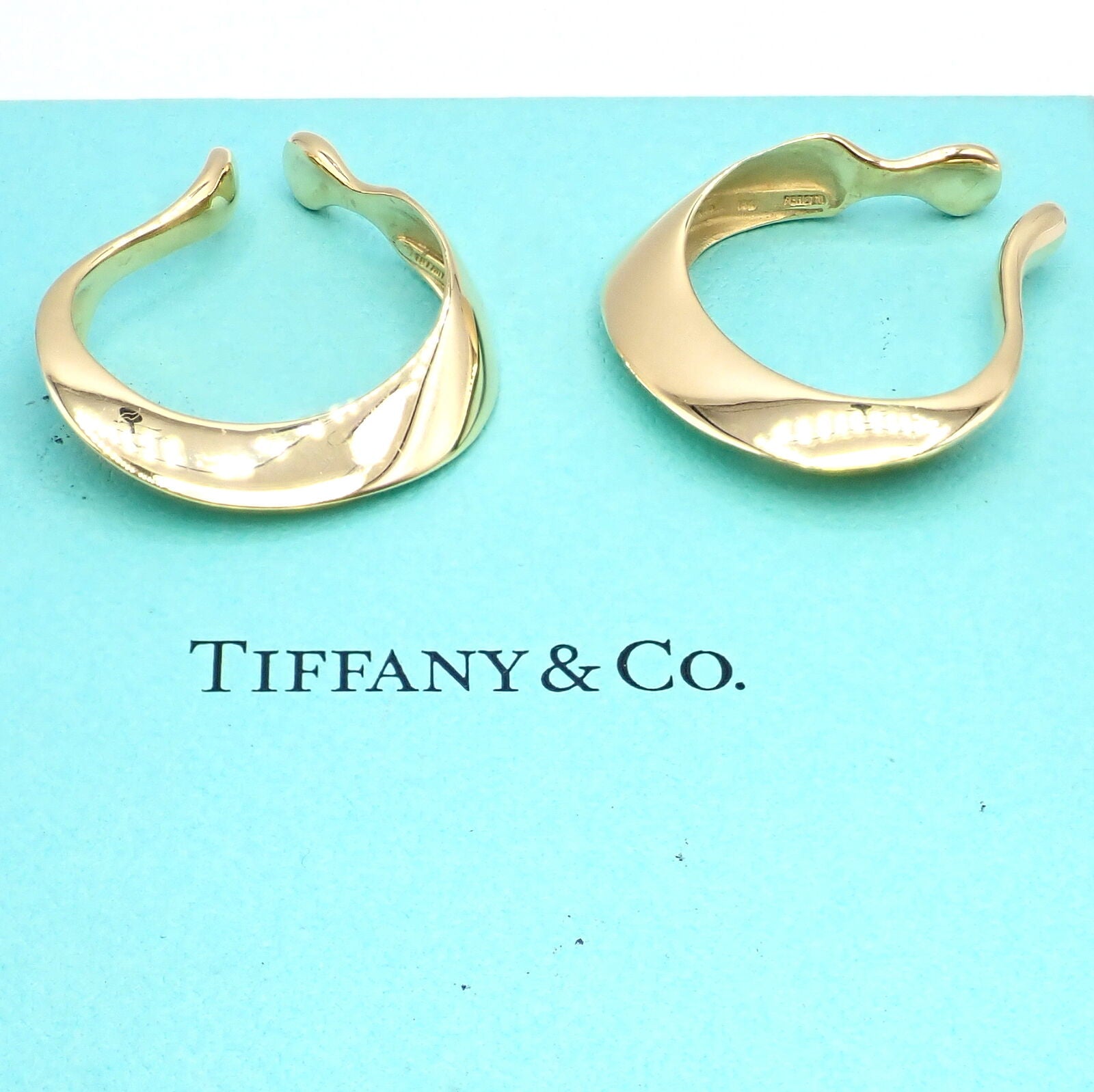 Authentic Vintage Tiffany & Co 18k Yellow Gold Peretti Lily Lobe Hoop Earrings | Fortrove