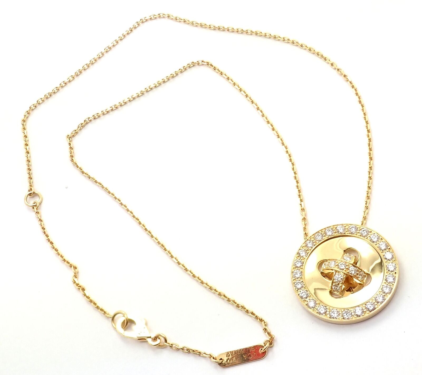 Authentic! Van Cleef & Arpels 18k Yellow Gold Diamond Button Pendant Necklace | Fortrove