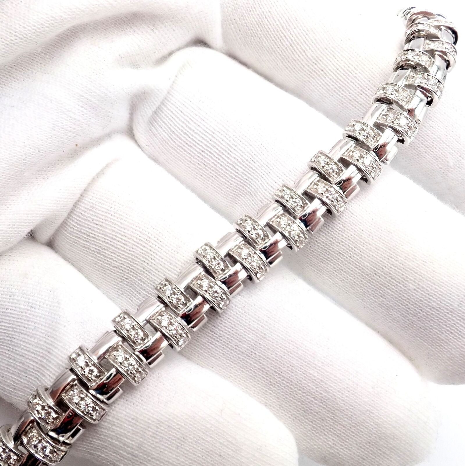 Authentic! Tiffany & Co Vannerie 18k White Gold Basket Weave Diamond Necklace | Fortrove